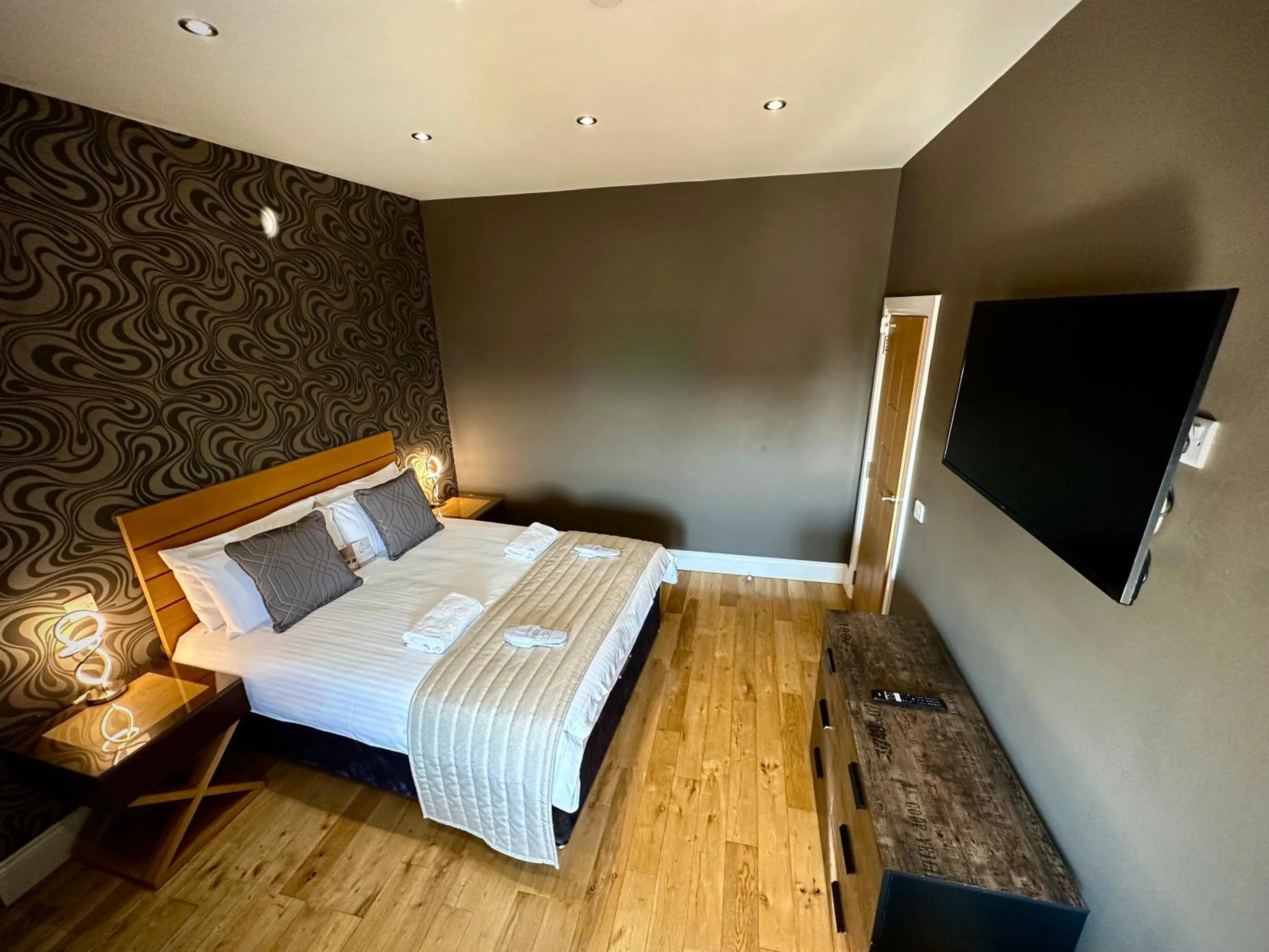 Bed in Halvard Apartments at Castletown