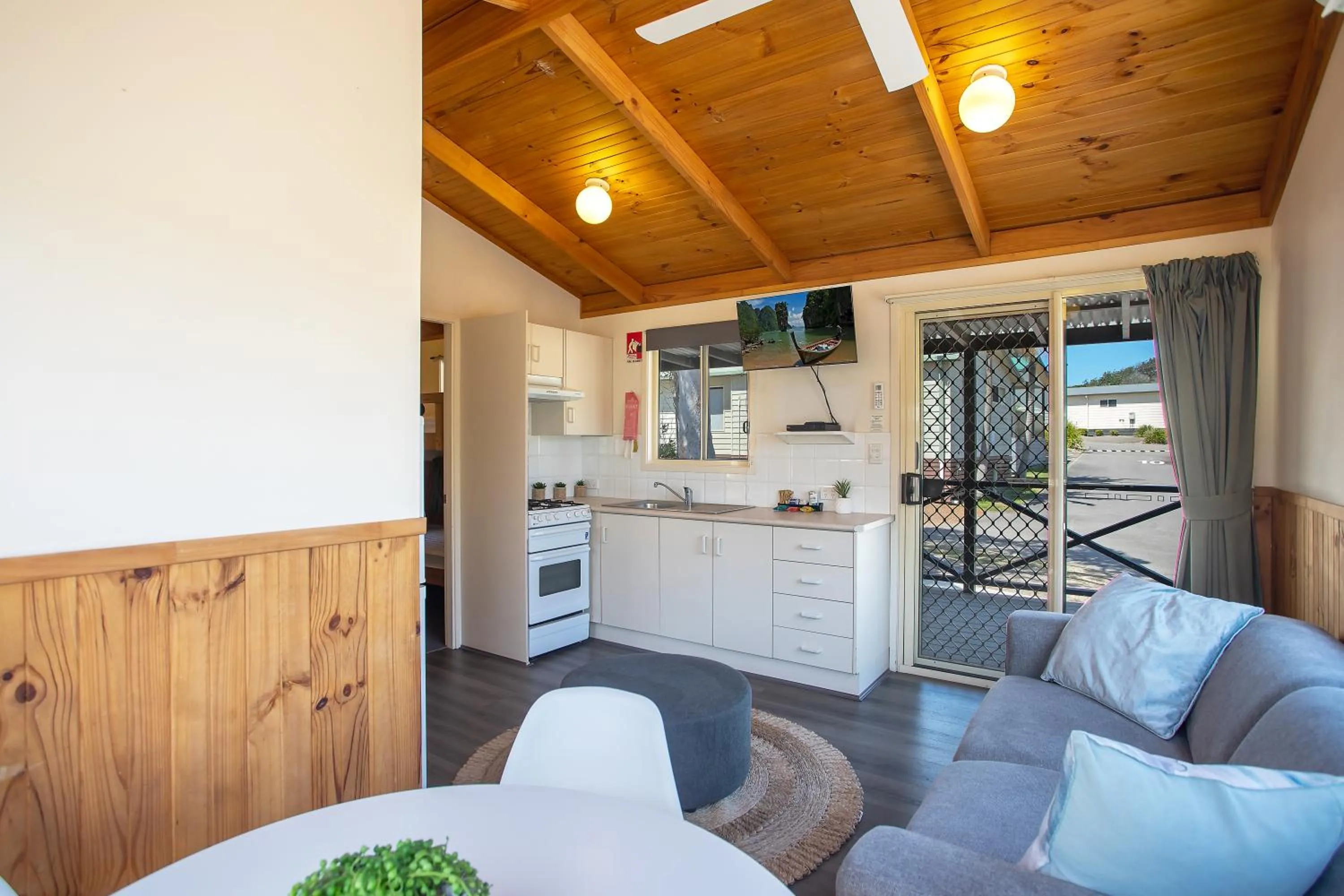 Kitchen or kitchenette in Ingenia Holidays One Mile Beach