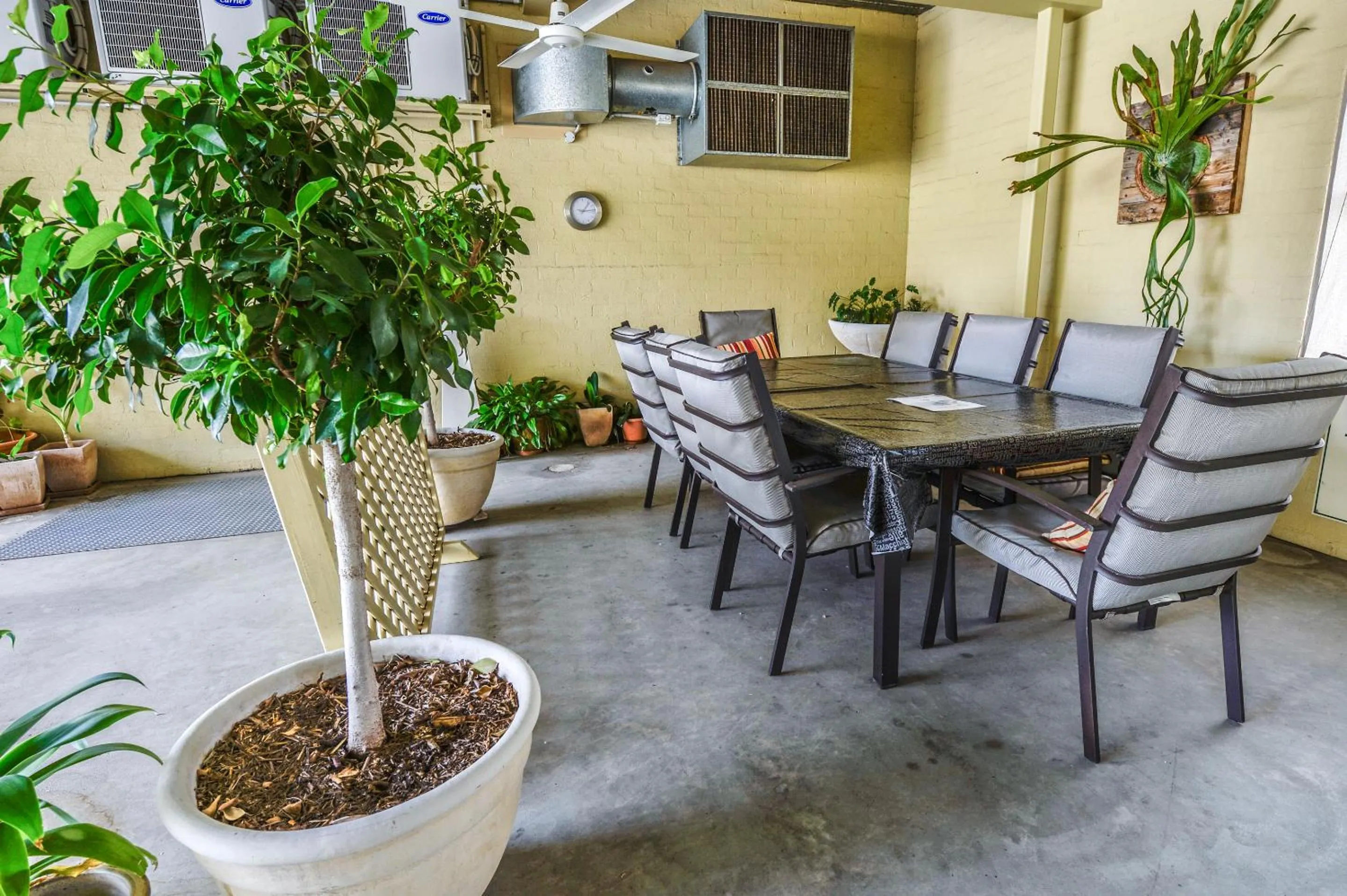 Balcony/Terrace in Golden Guitar Motor Inn