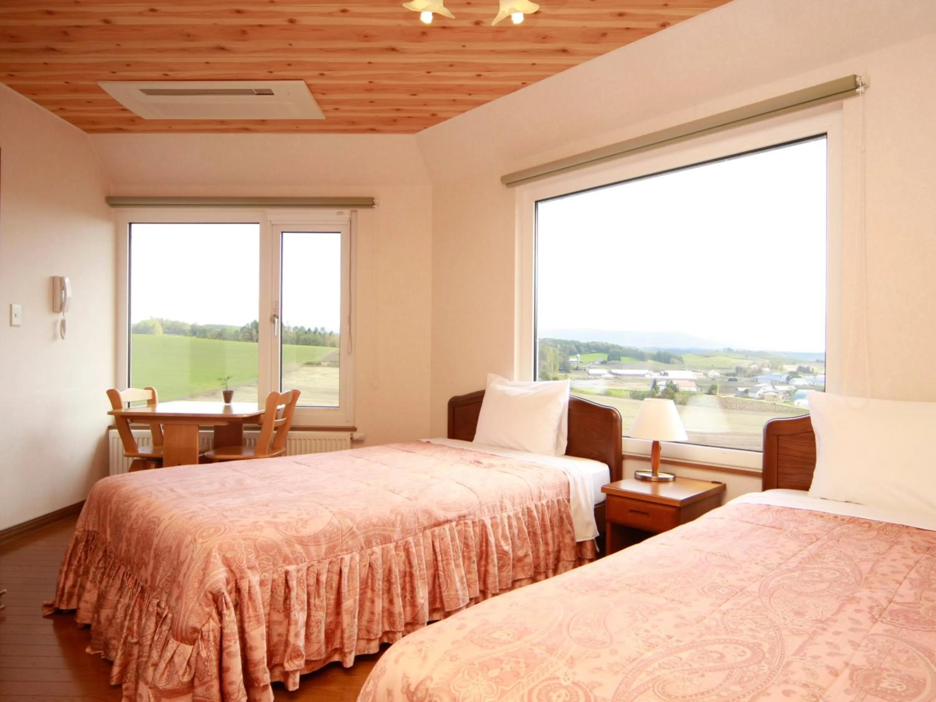 Photo of the whole room, Bed in Pension Landscape Furano