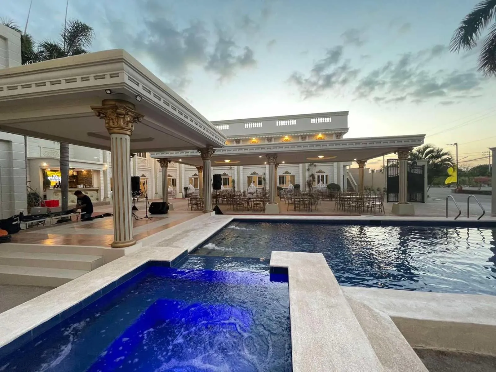 Property building in El Palacio Hotel & Resort