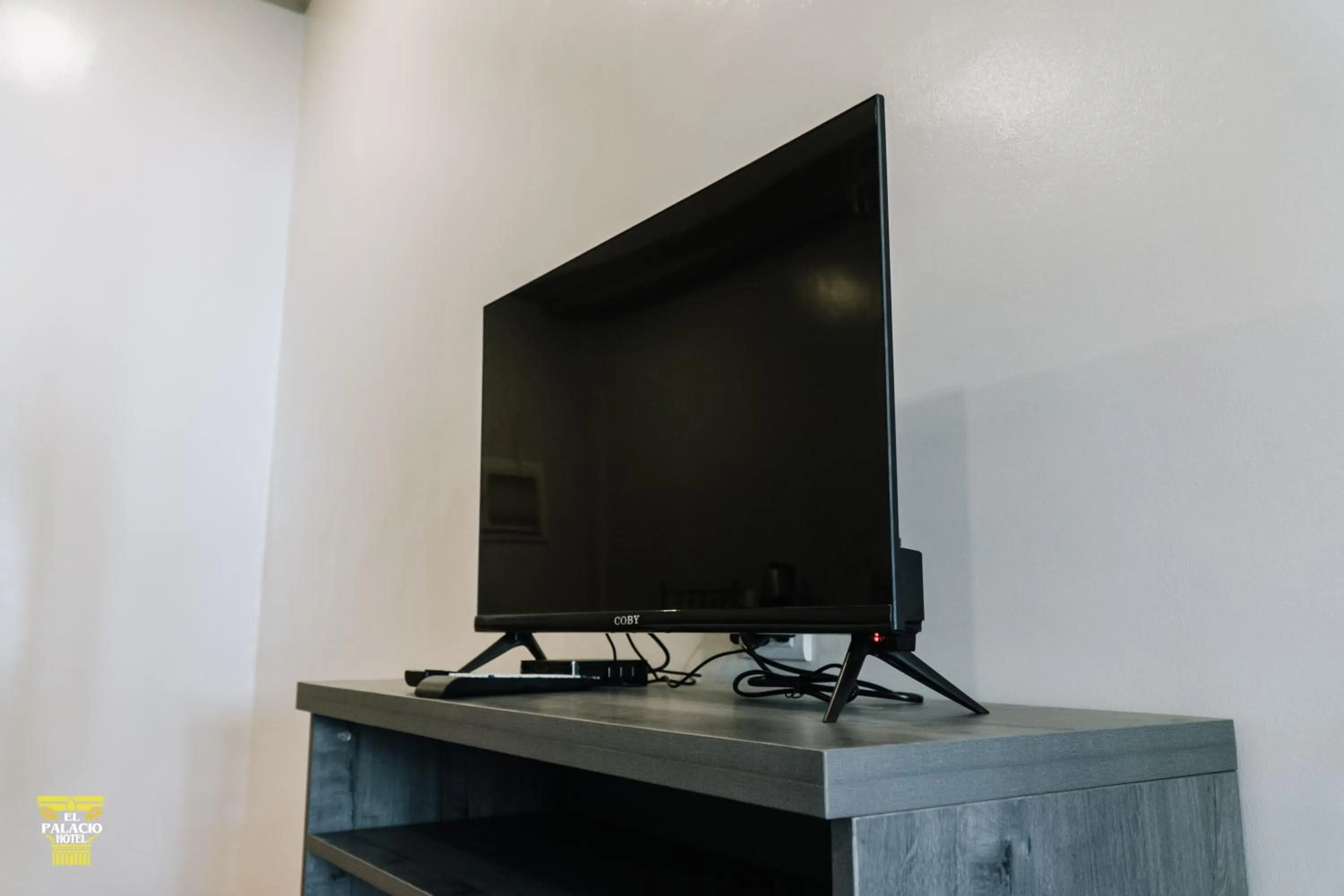 TV and multimedia in El Palacio Hotel & Resort