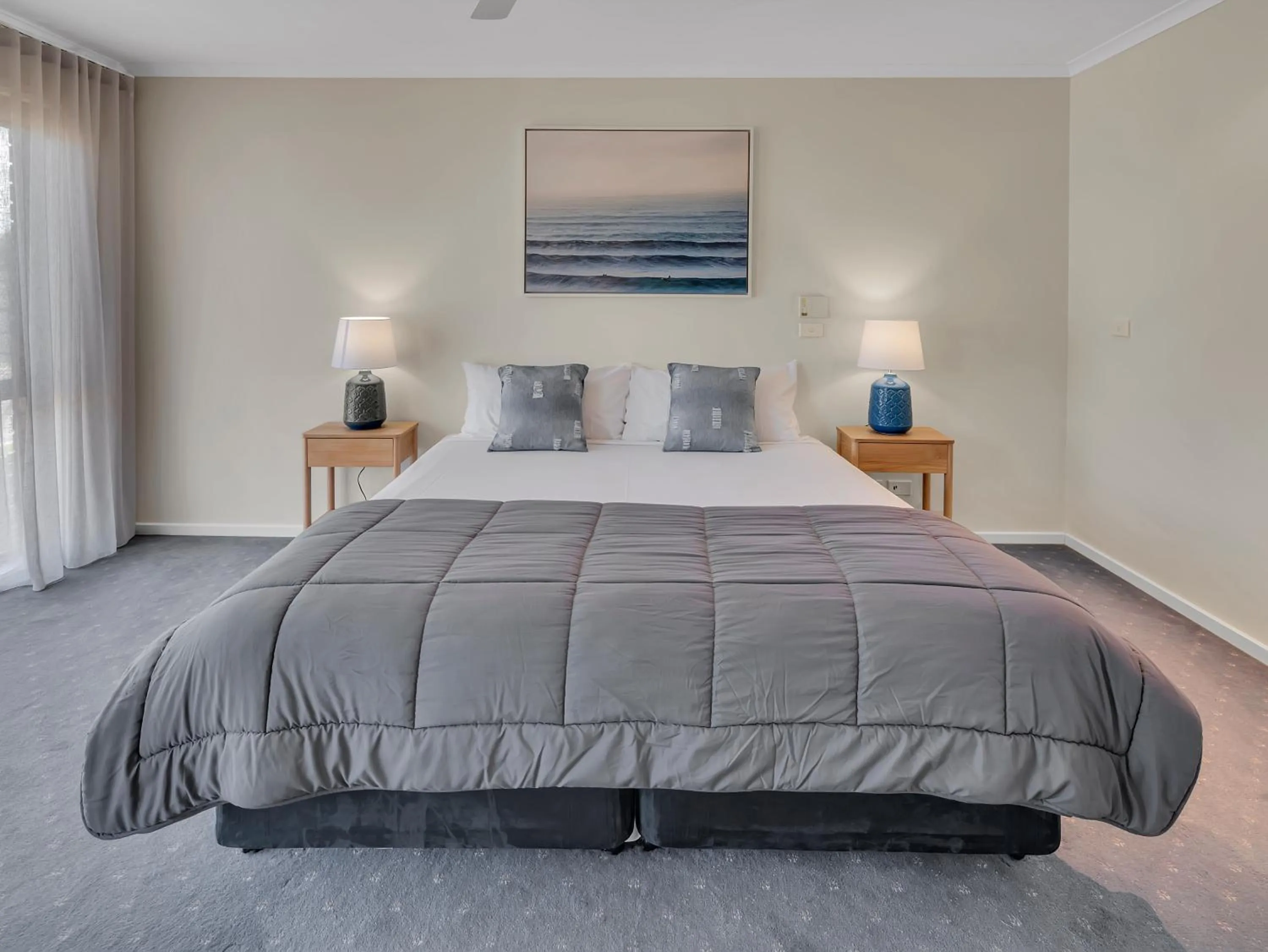 Bed in BIG4 Ingenia Holidays Queenscliff Beacon