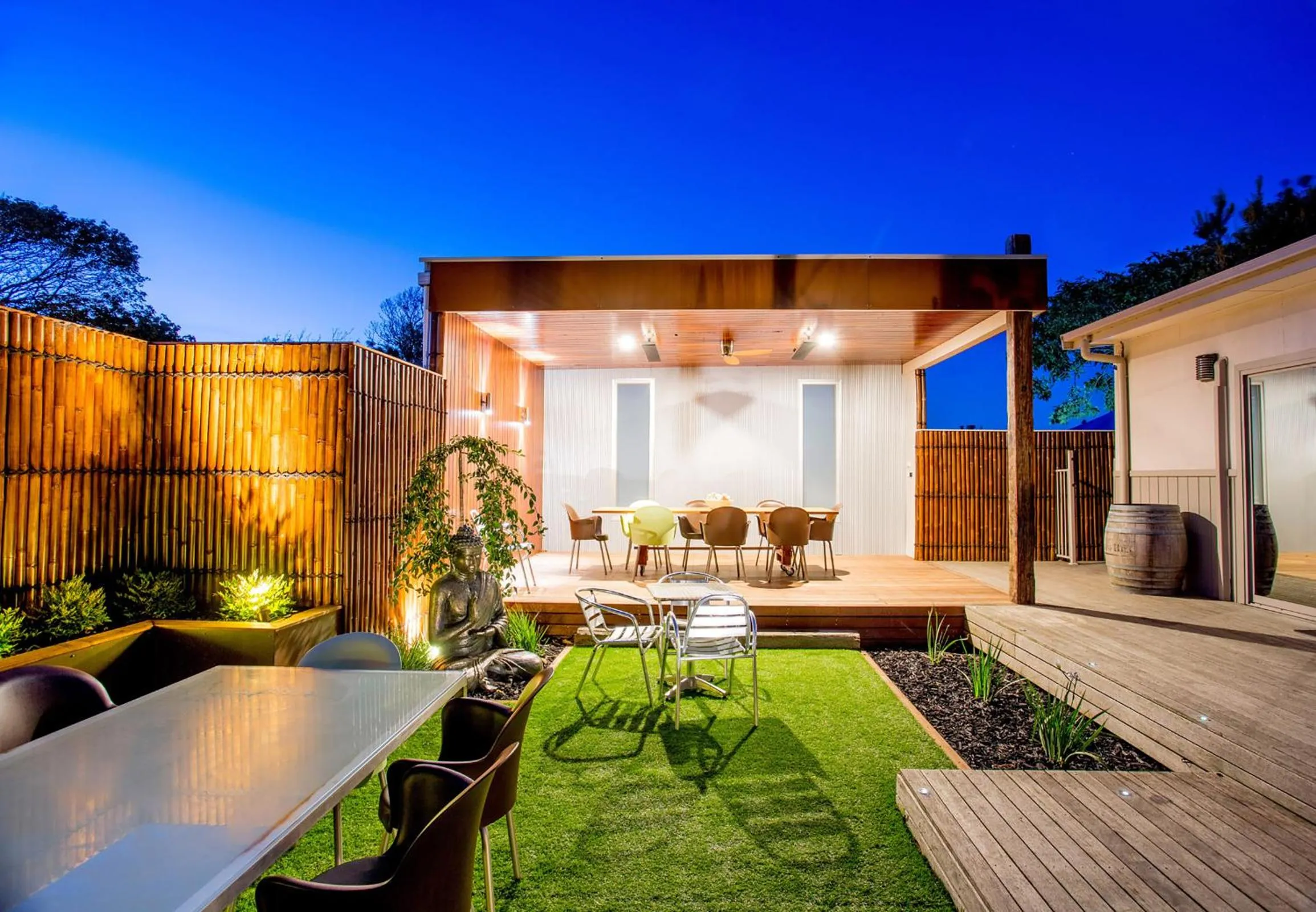 BBQ facilities in BIG4 Ingenia Holidays Queenscliff Beacon