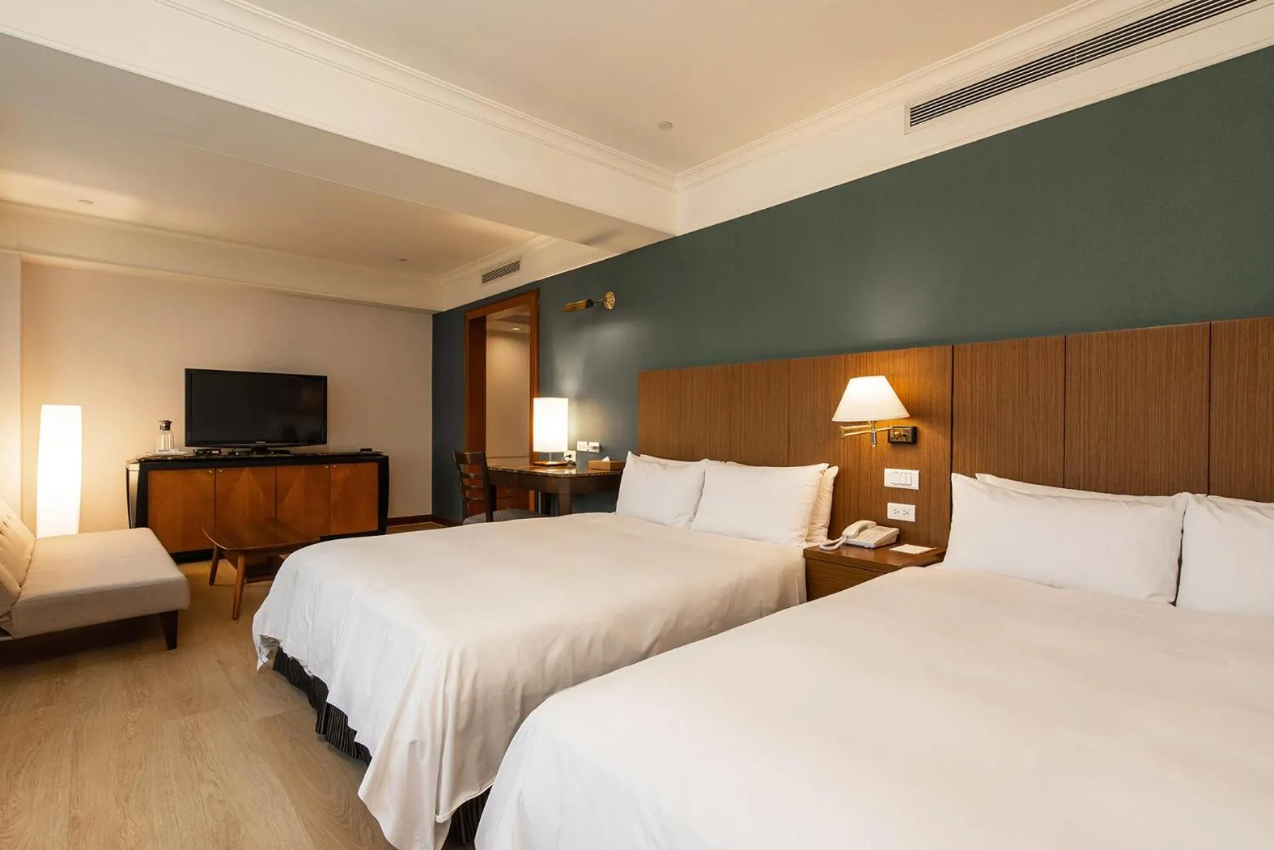 Bed in Hotel National