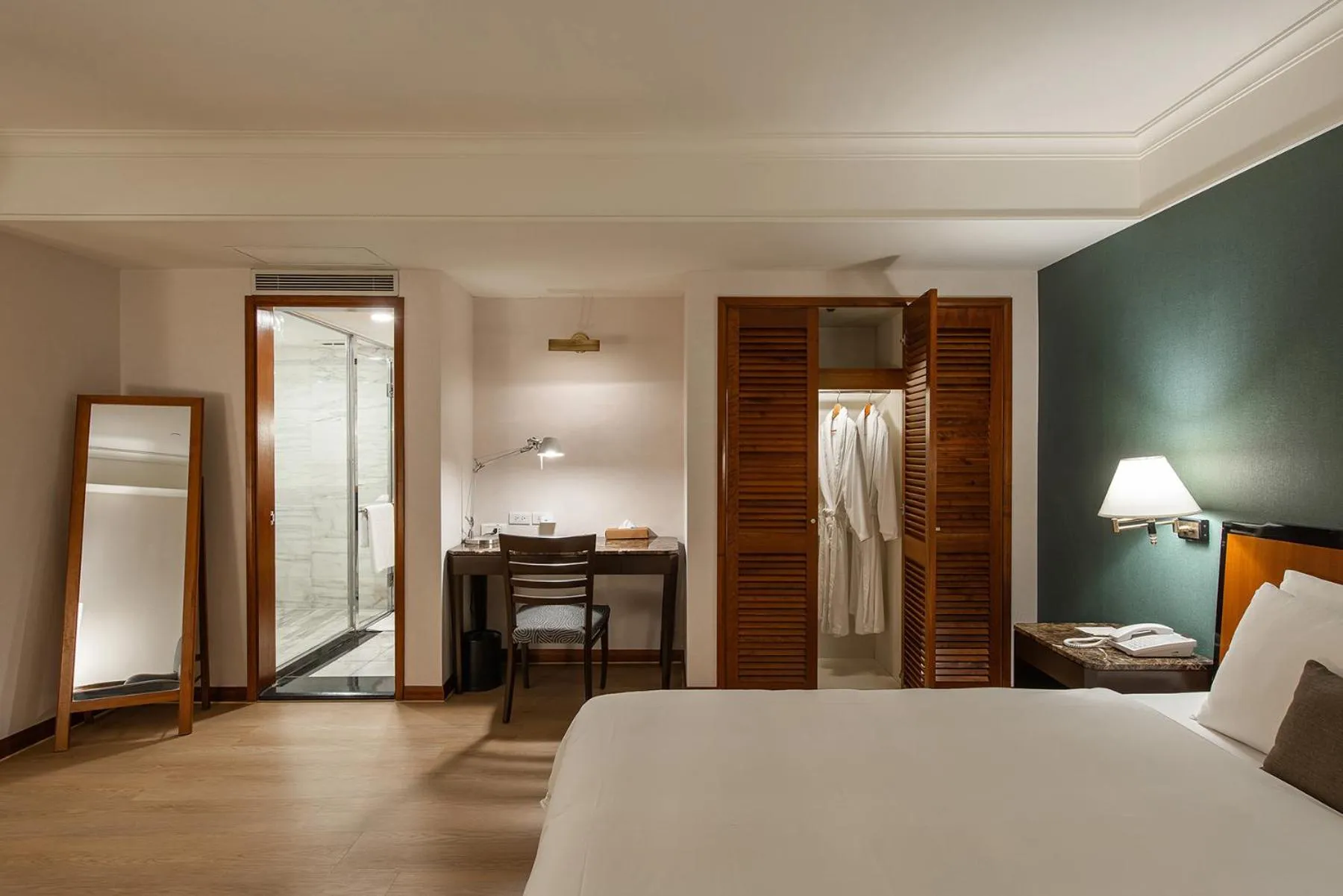 Bed in Hotel National