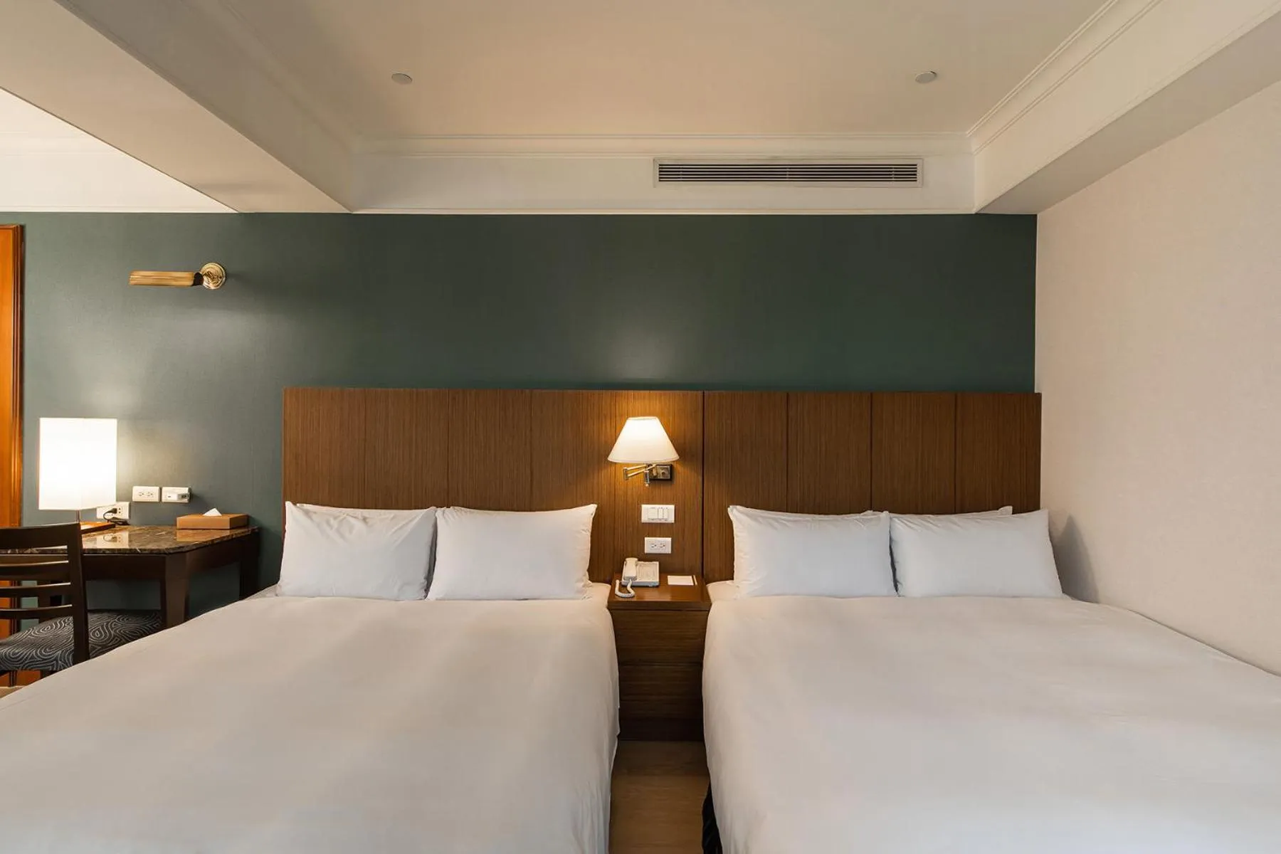 Bed in Hotel National