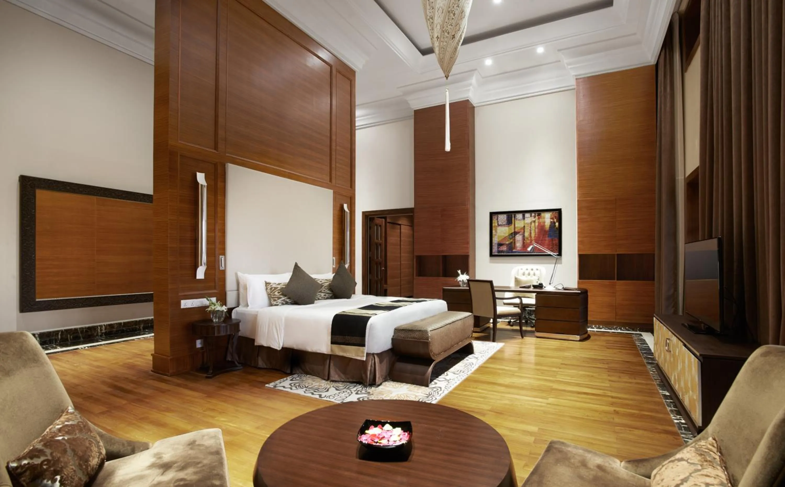 Photo of the whole room, Bed in PARKROYAL Nay Pyi Taw