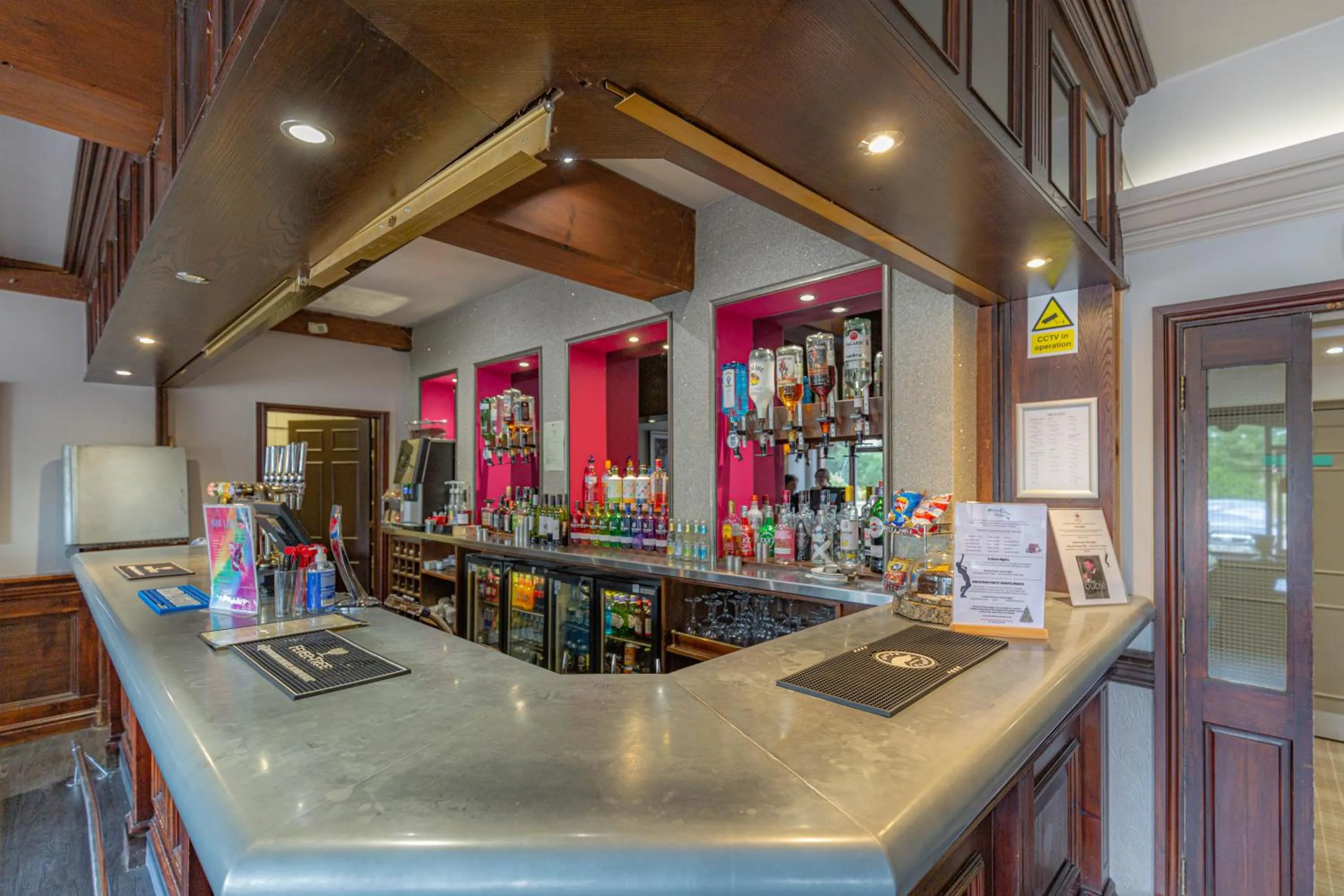 Lounge or bar in The Barn Hotel & Spa