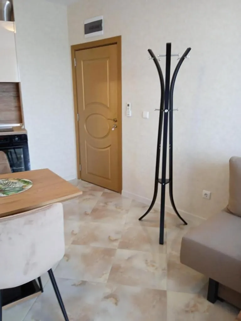 APHRODITE PARK DELUXE