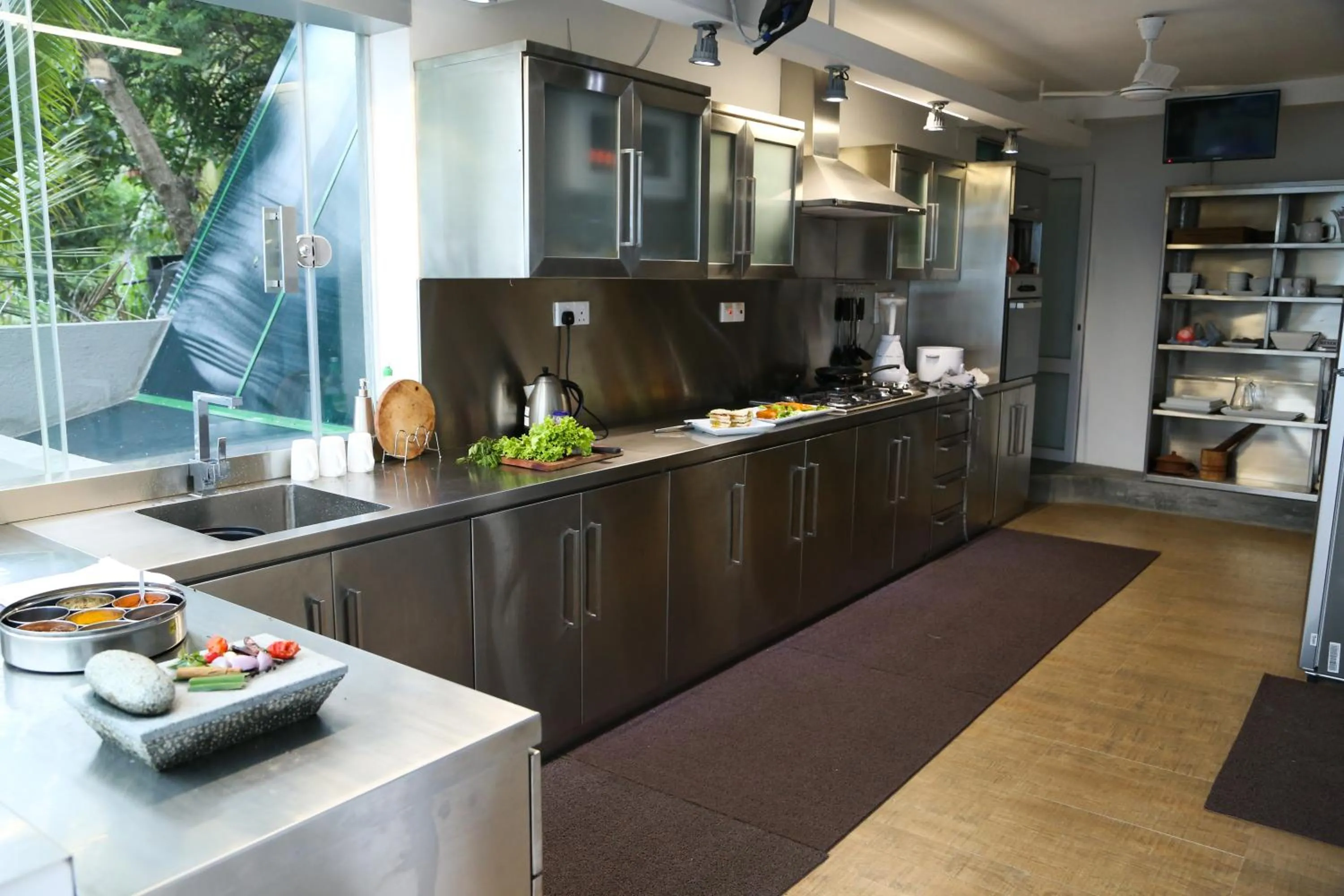 Kitchen or kitchenette in Sky Pavilion