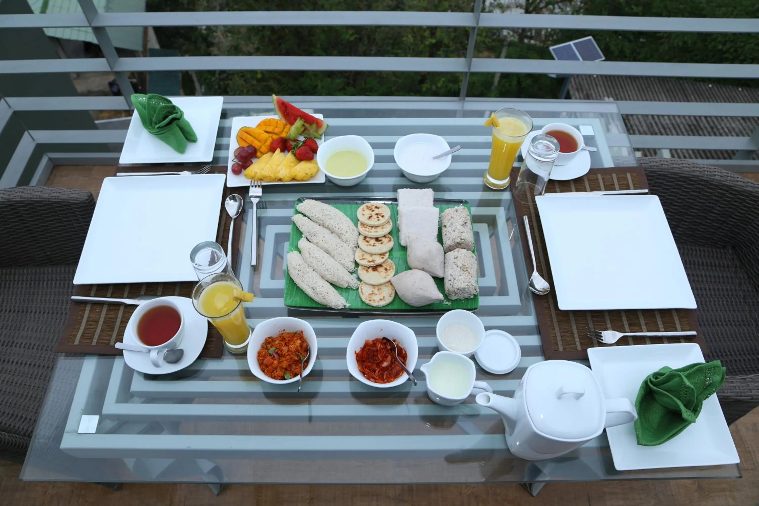 Food and drinks in Sky Pavilion