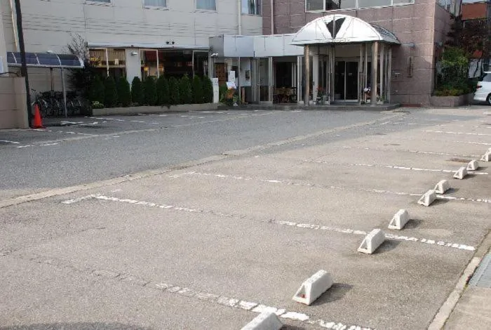 Facade/entrance in Takayama City Hotel Four Seasons