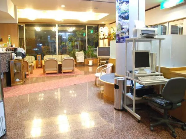 Lobby or reception in Takayama City Hotel Four Seasons