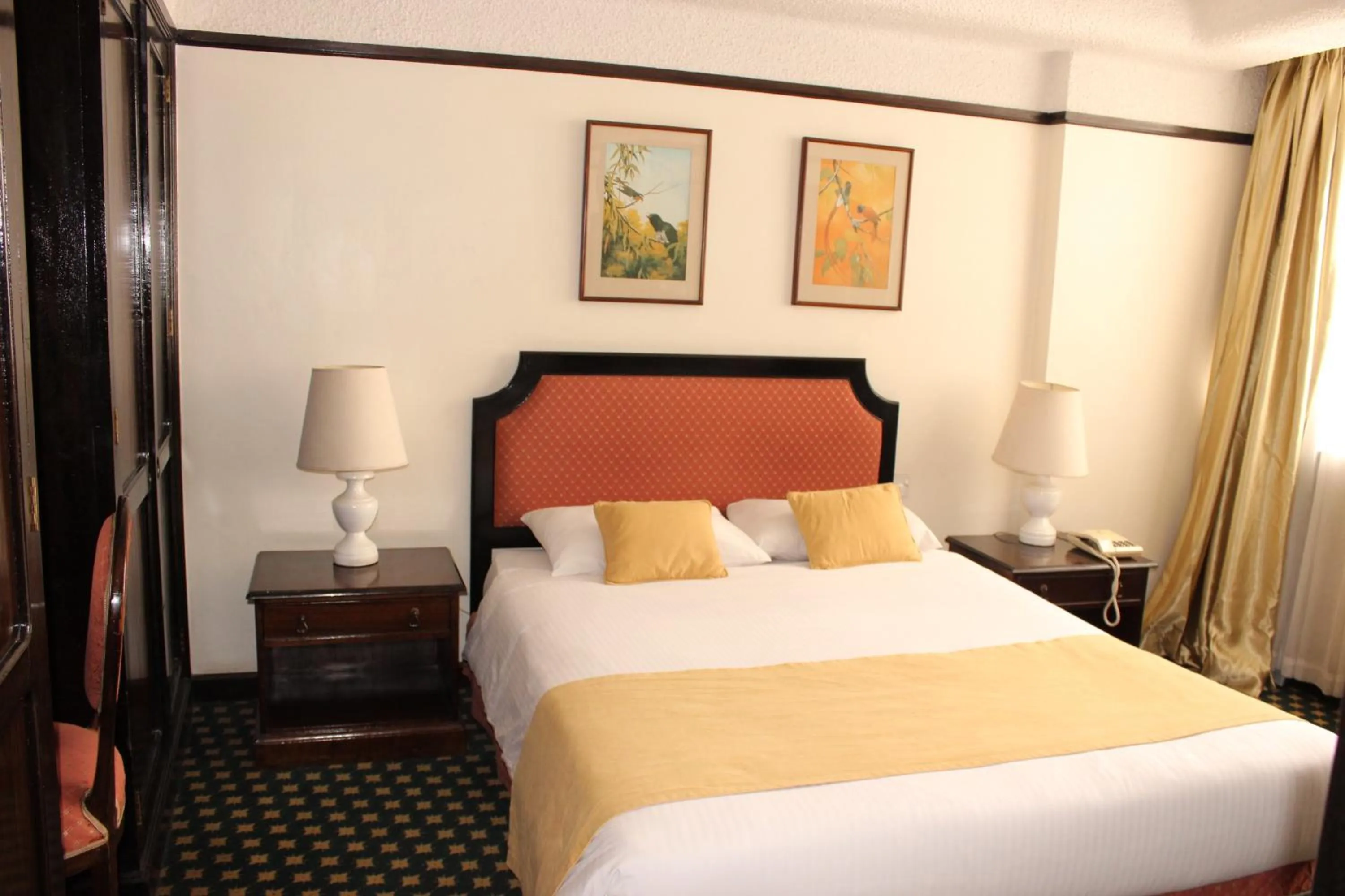 Bedroom, Bed in Nairobi Safari Club by Swiss-Belhotel