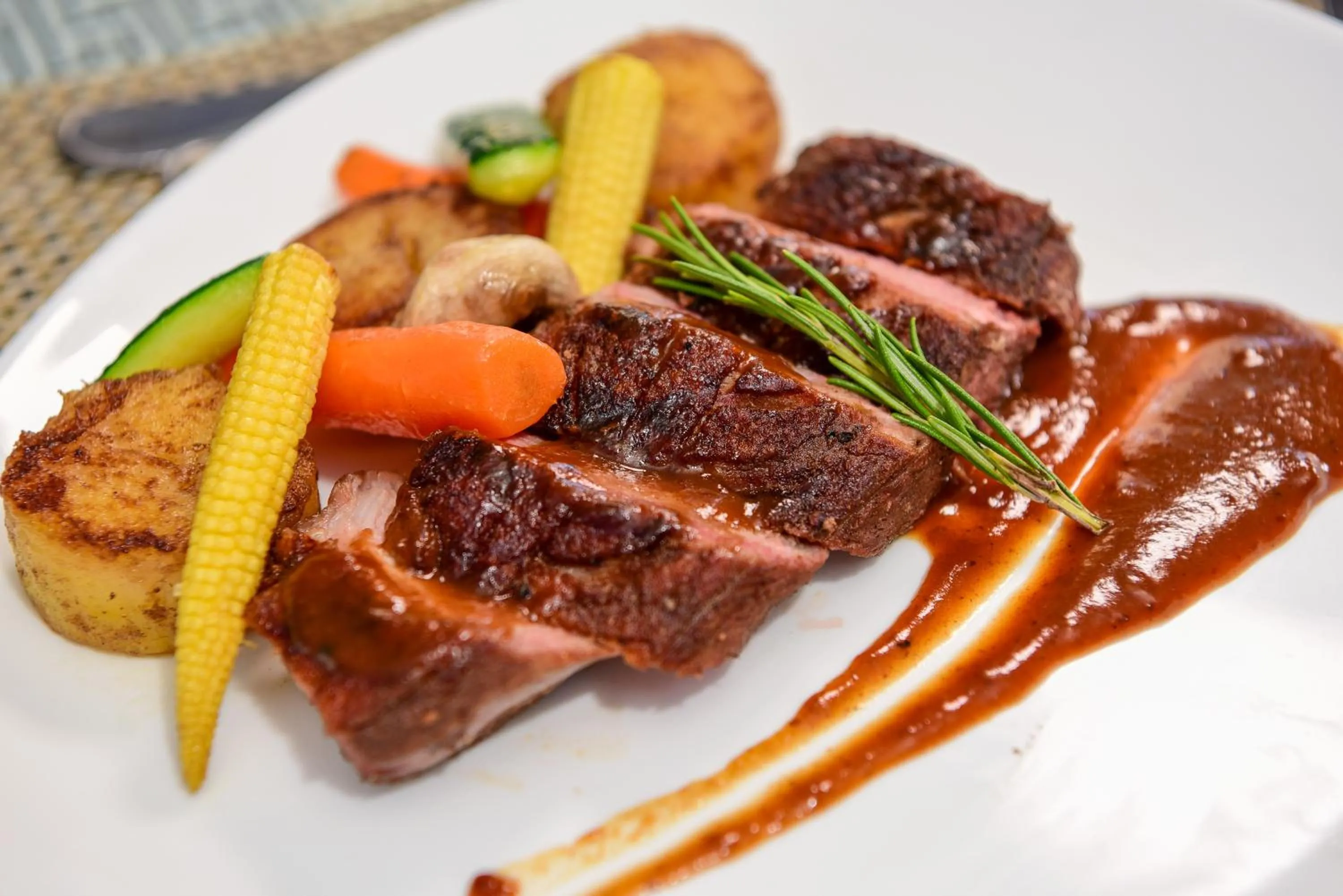 Restaurant/places to eat in Nairobi Safari Club by Swiss-Belhotel