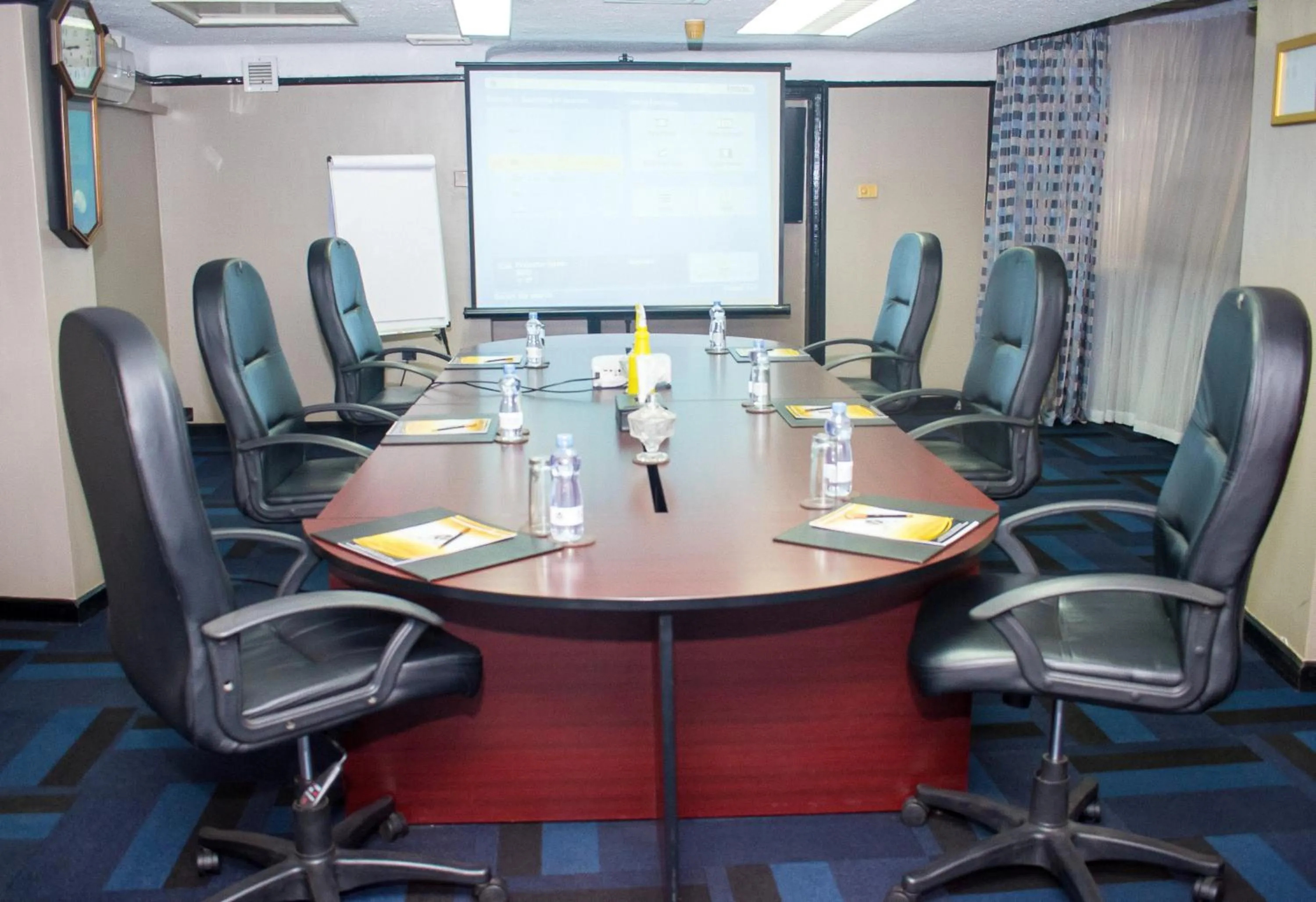 Meeting/conference room in Nairobi Safari Club by Swiss-Belhotel