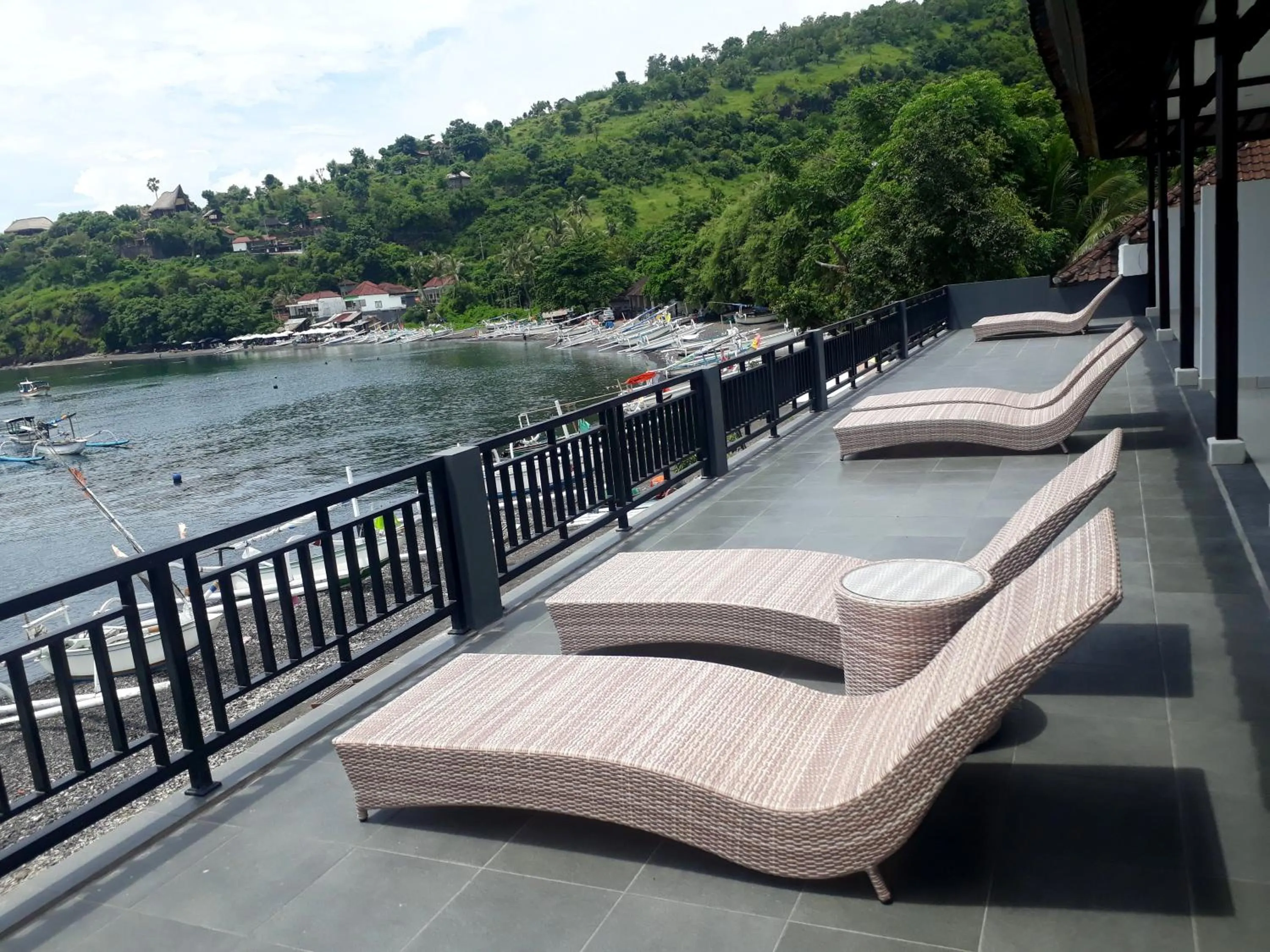 Balcony/Terrace in Galang Kangin Bungalows