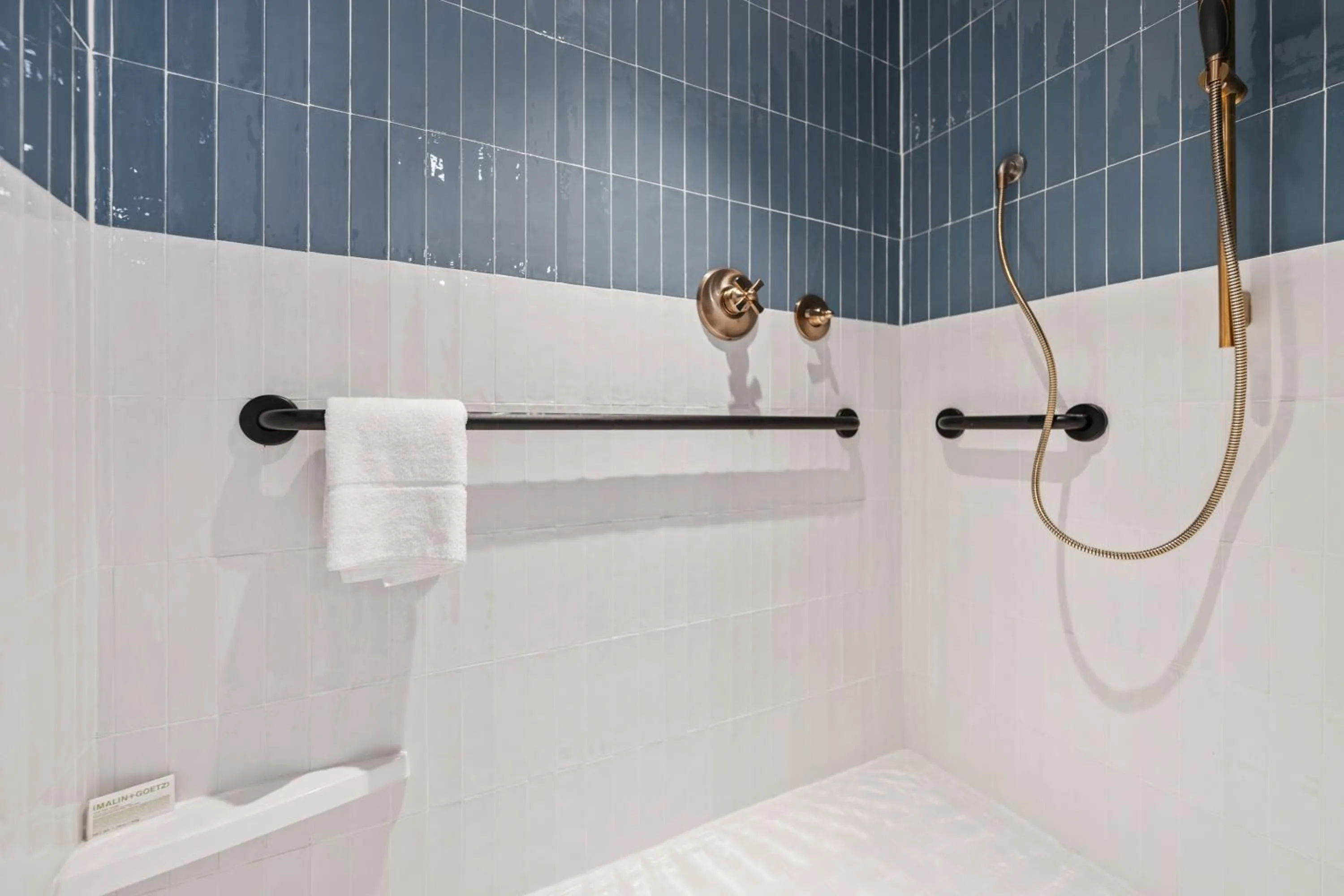 Shower in Greyfinch Chatham Inn