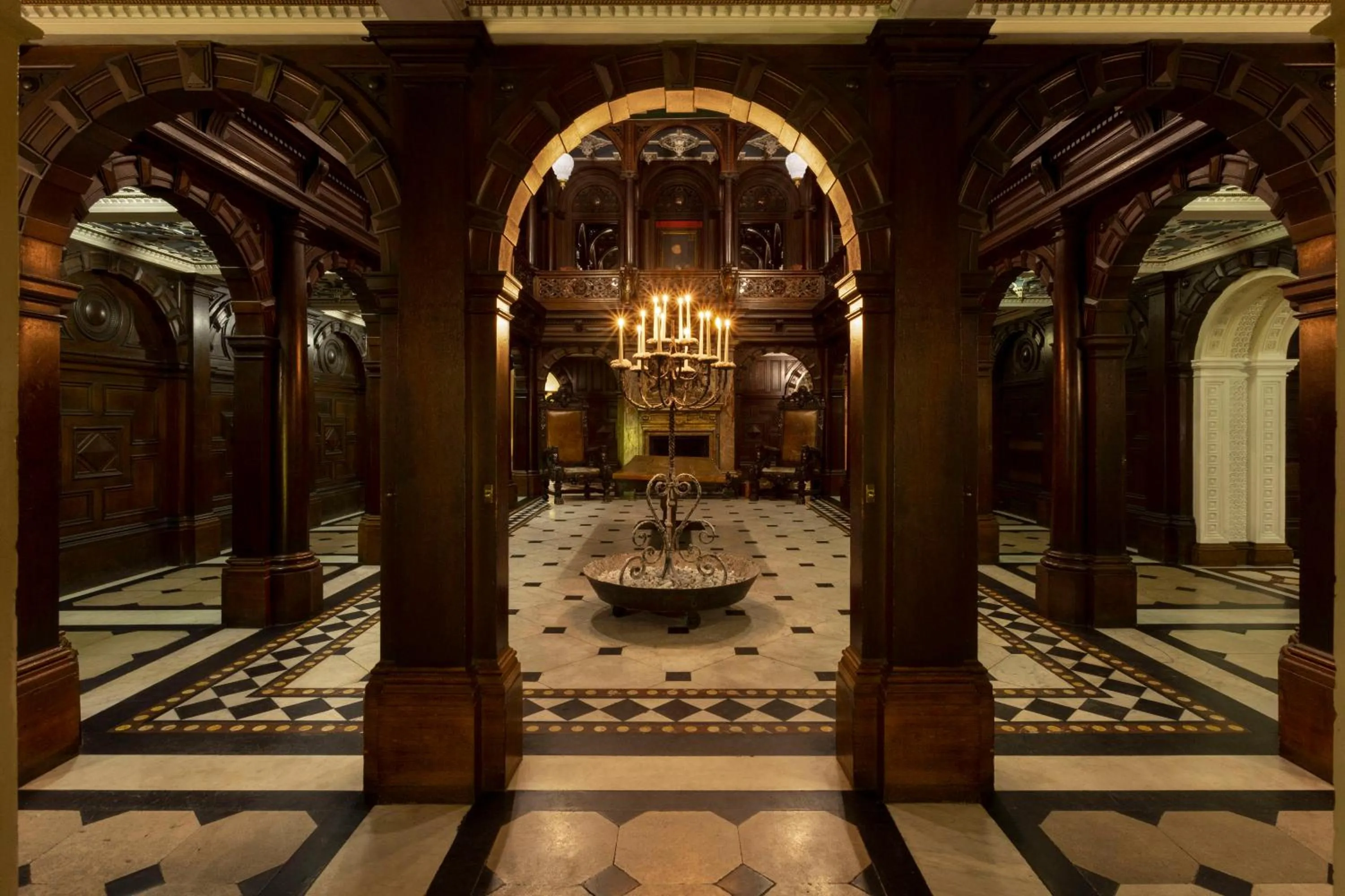 Lobby or reception in Crewe Hall Hotel & Spa - Cheshire