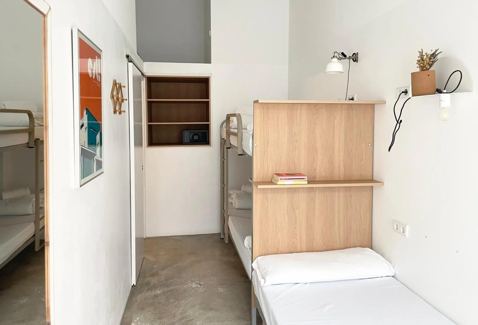 Bedroom, Bed in Casa Jam Barcelona