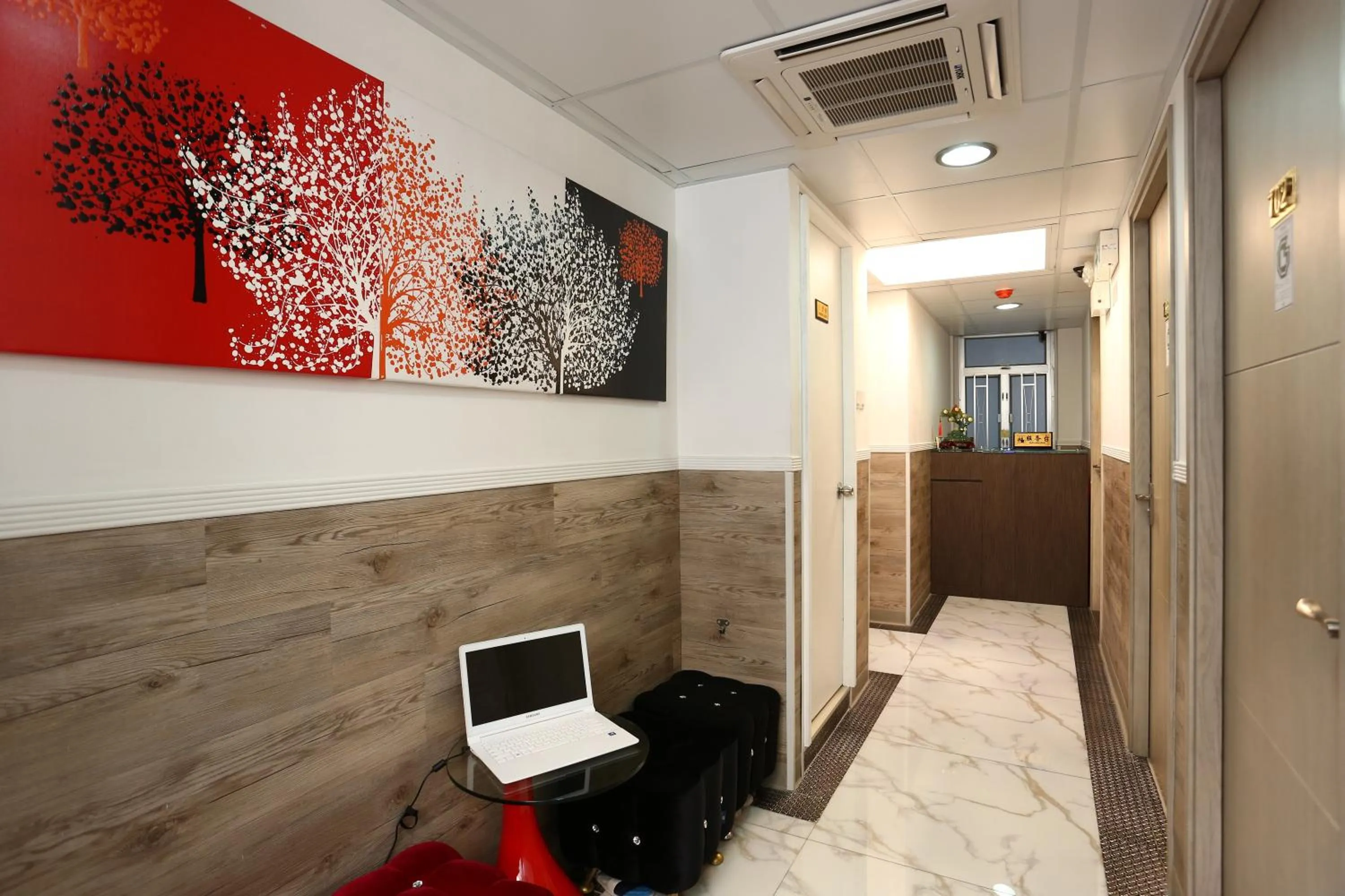 Area and facilities in Super Inn