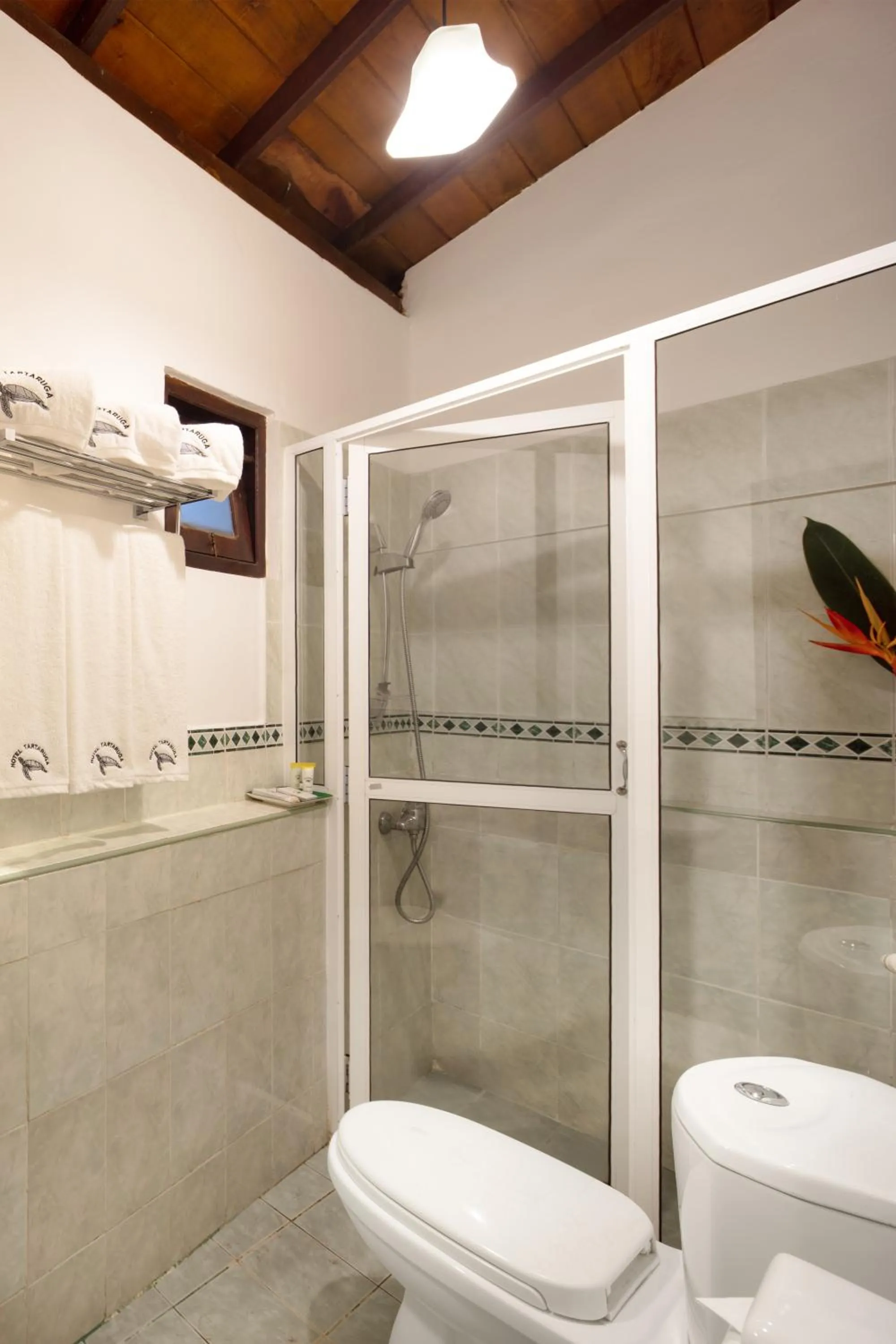 Bathroom in Tartaruga Beach Unawatuna