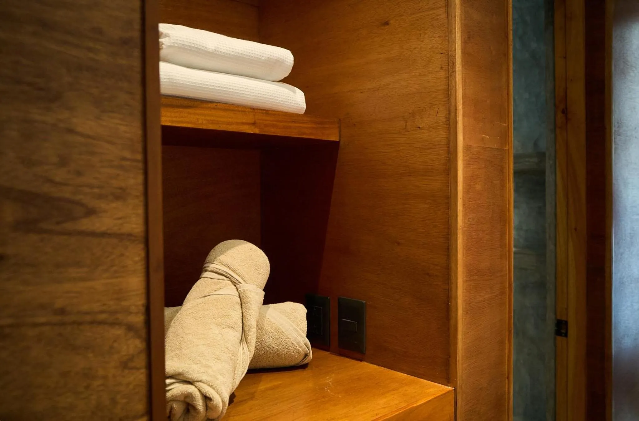 towels in Casa del Viento by ÓOL Hotels
