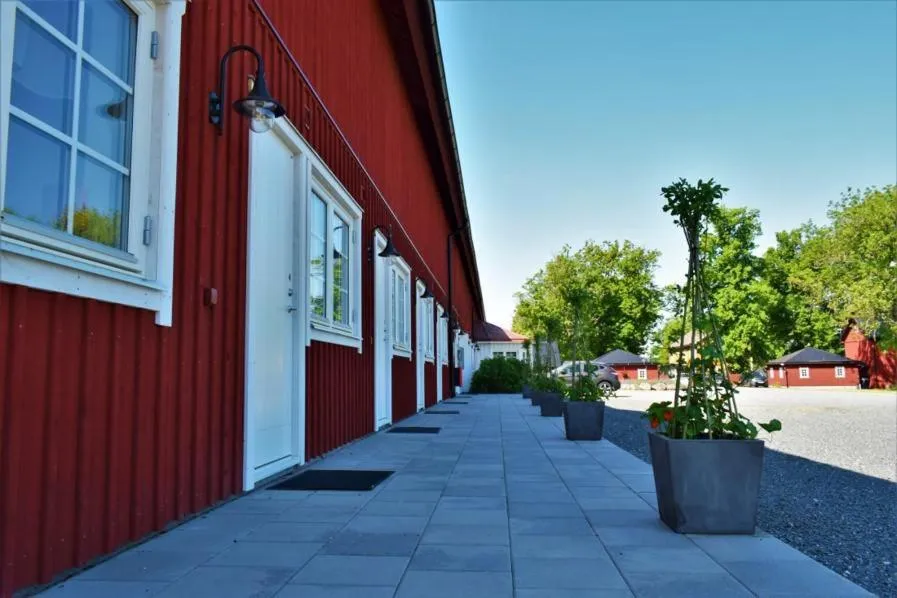 Närebo Gårdshotell & Restaurang