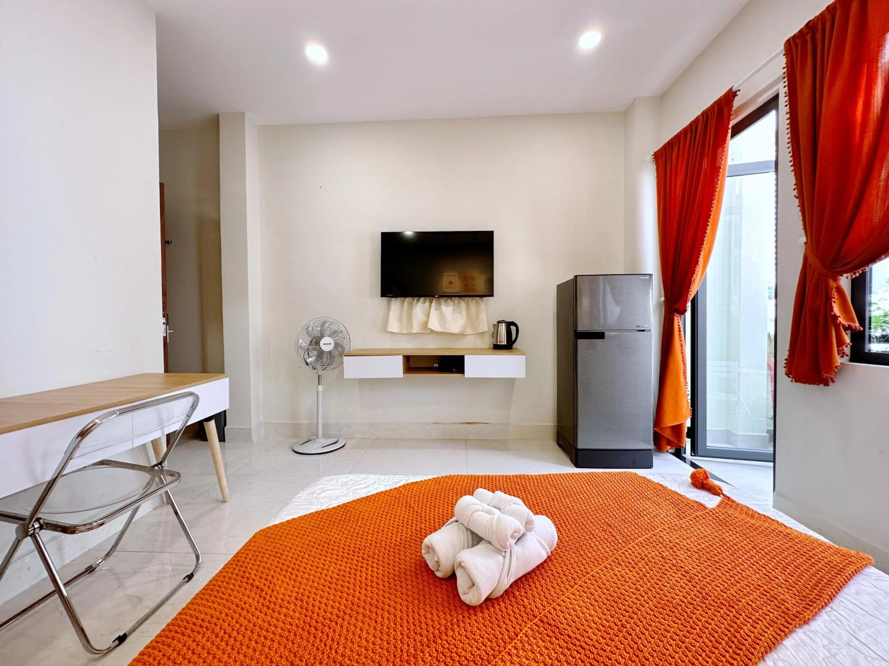 Bed in LalaHouse Spring Apartment - Saigon Center