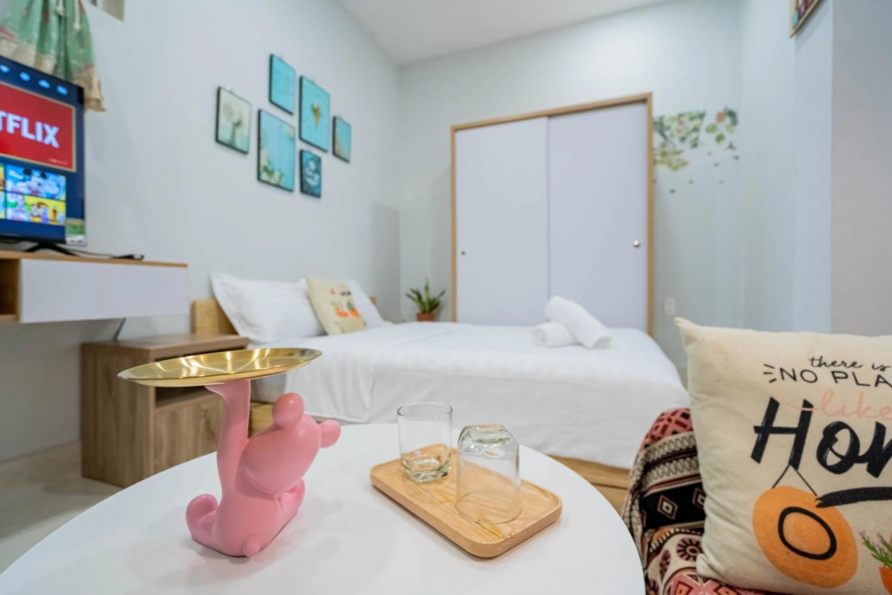 Bed in LalaHouse Spring Apartment - Saigon Center