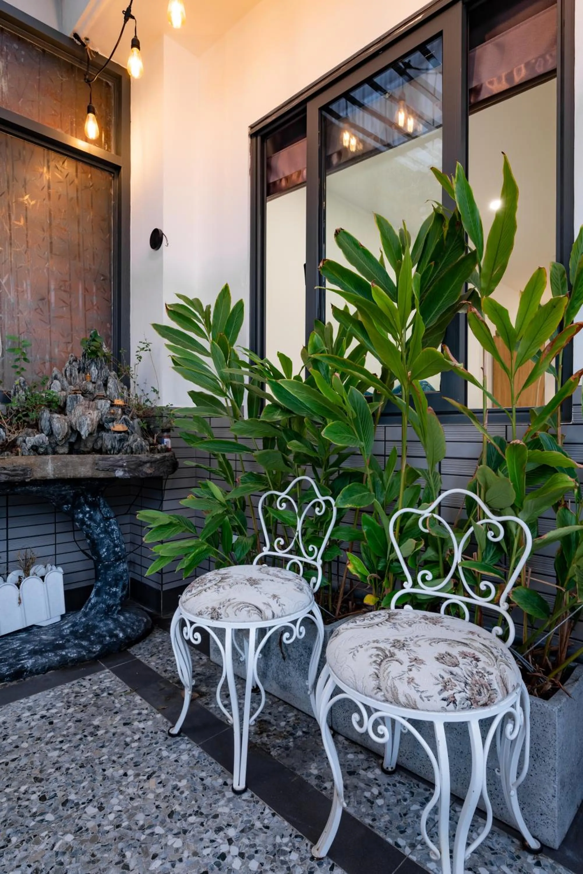 Garden in LalaHouse Spring Apartment - Saigon Center