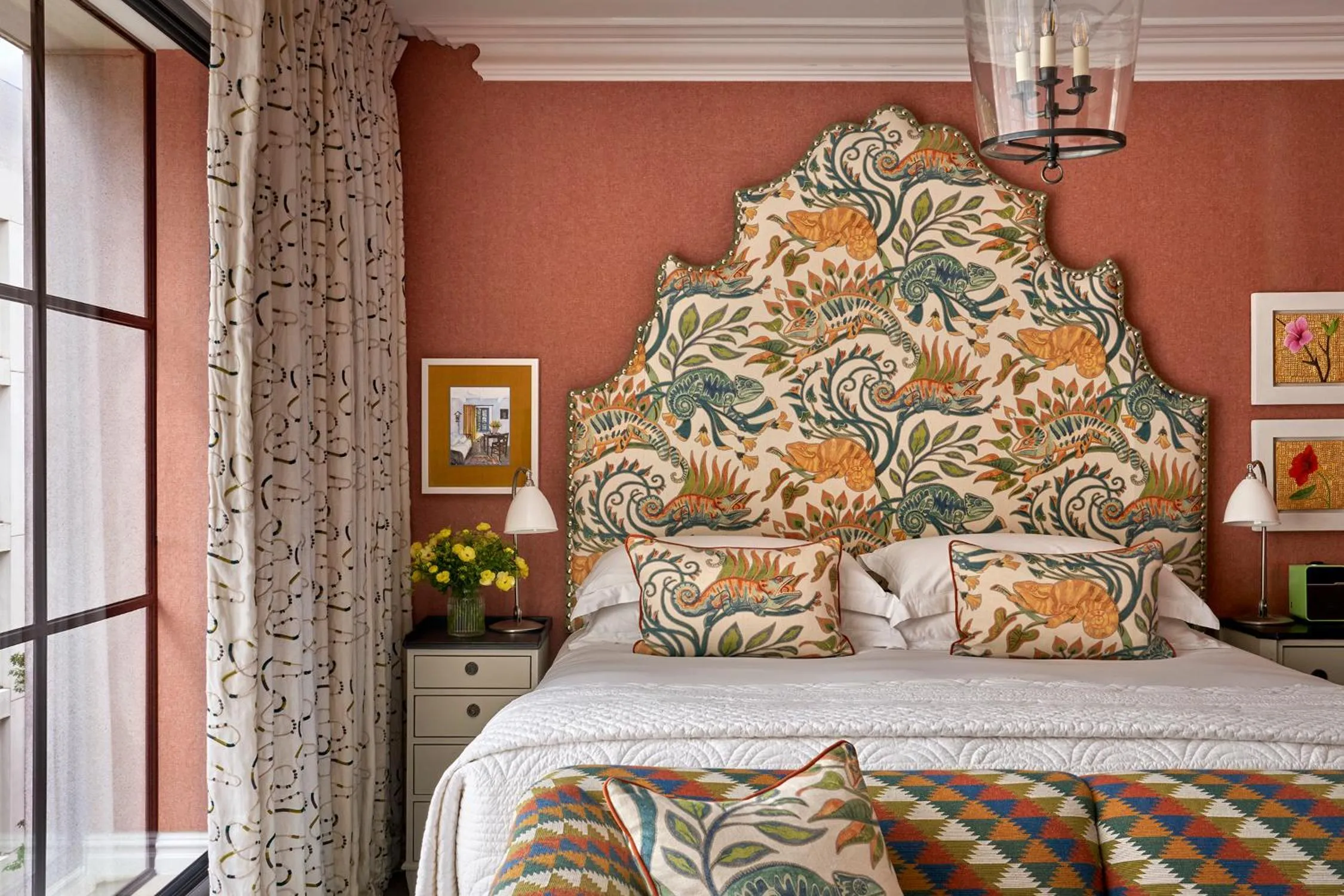 Bed in Ham Yard Hotel, Firmdale Hotels