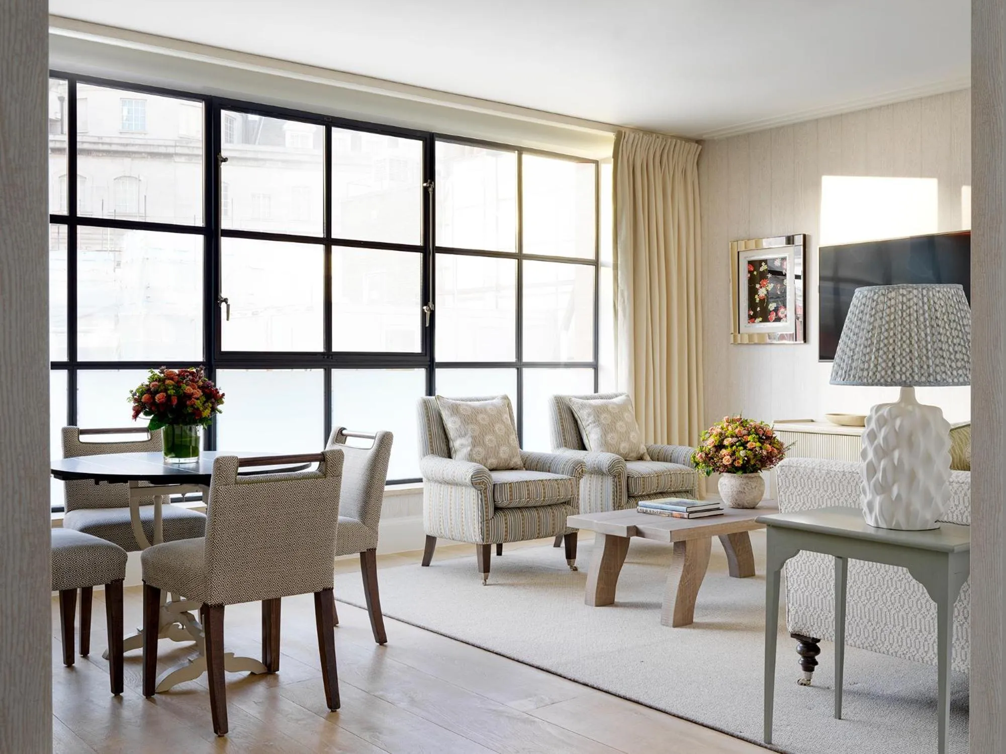 Living room in Ham Yard Hotel, Firmdale Hotels