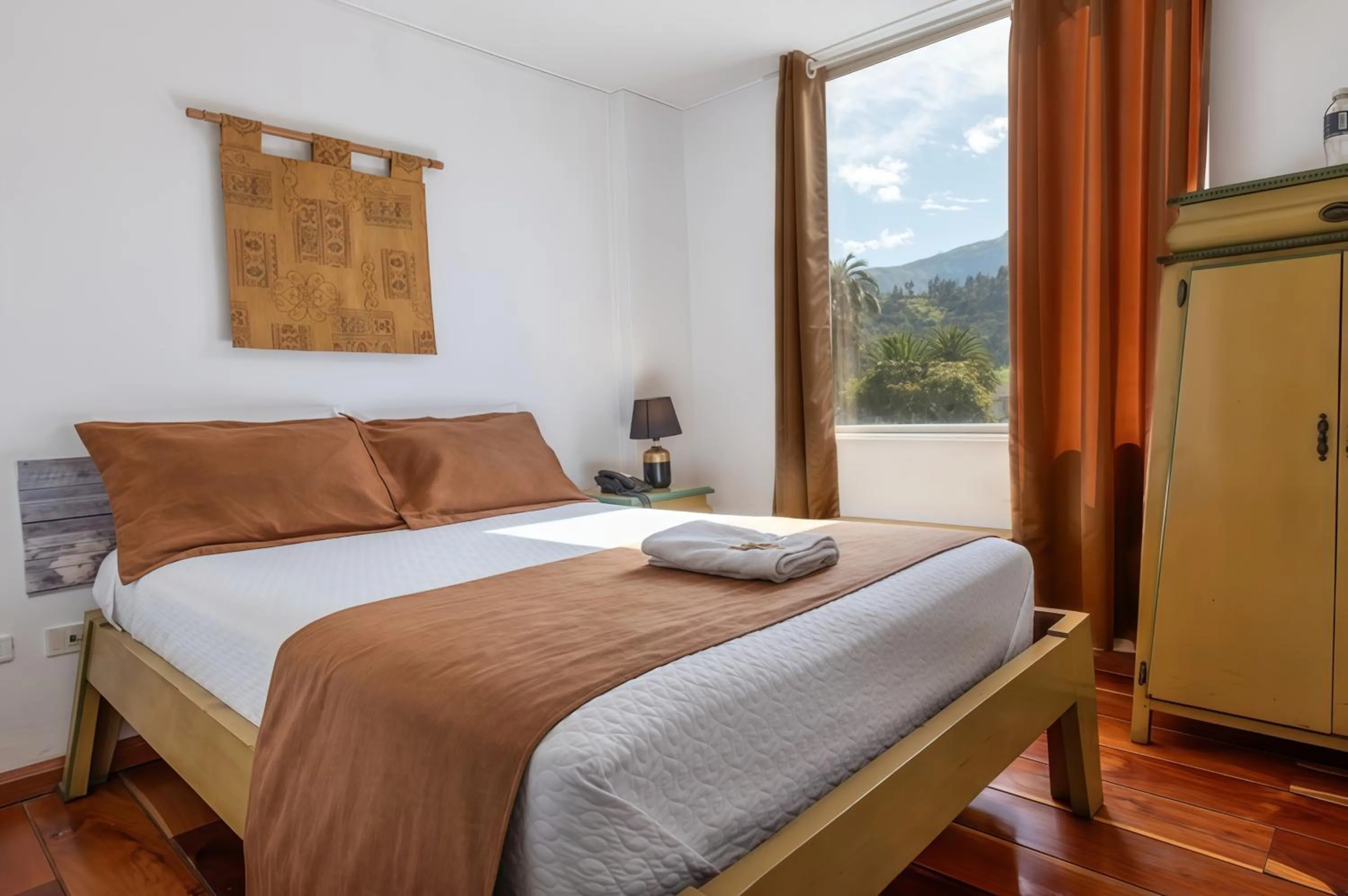 Property building, Bed in HOSTAL DEL RÍO