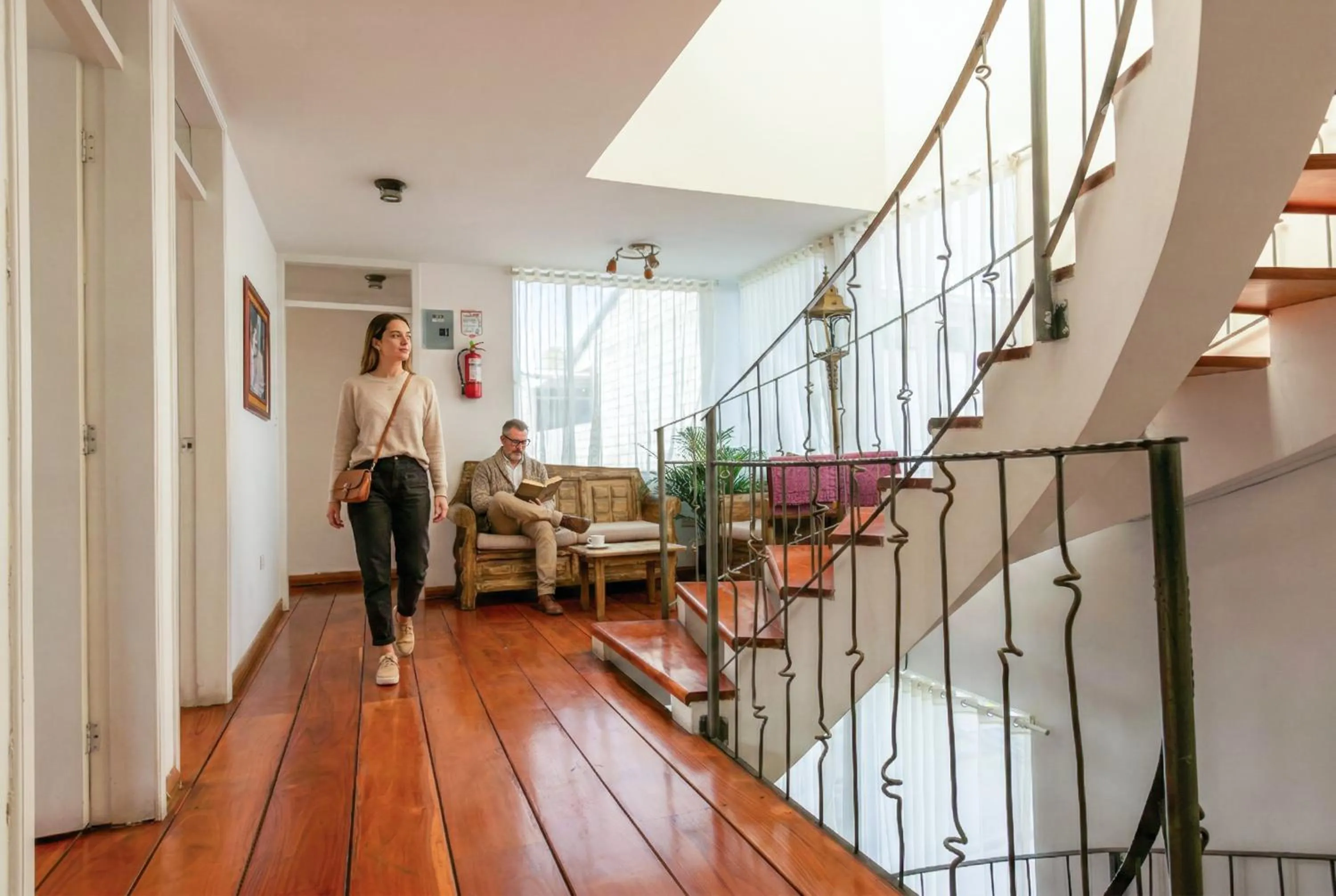 Property building in HOSTAL DEL RÍO