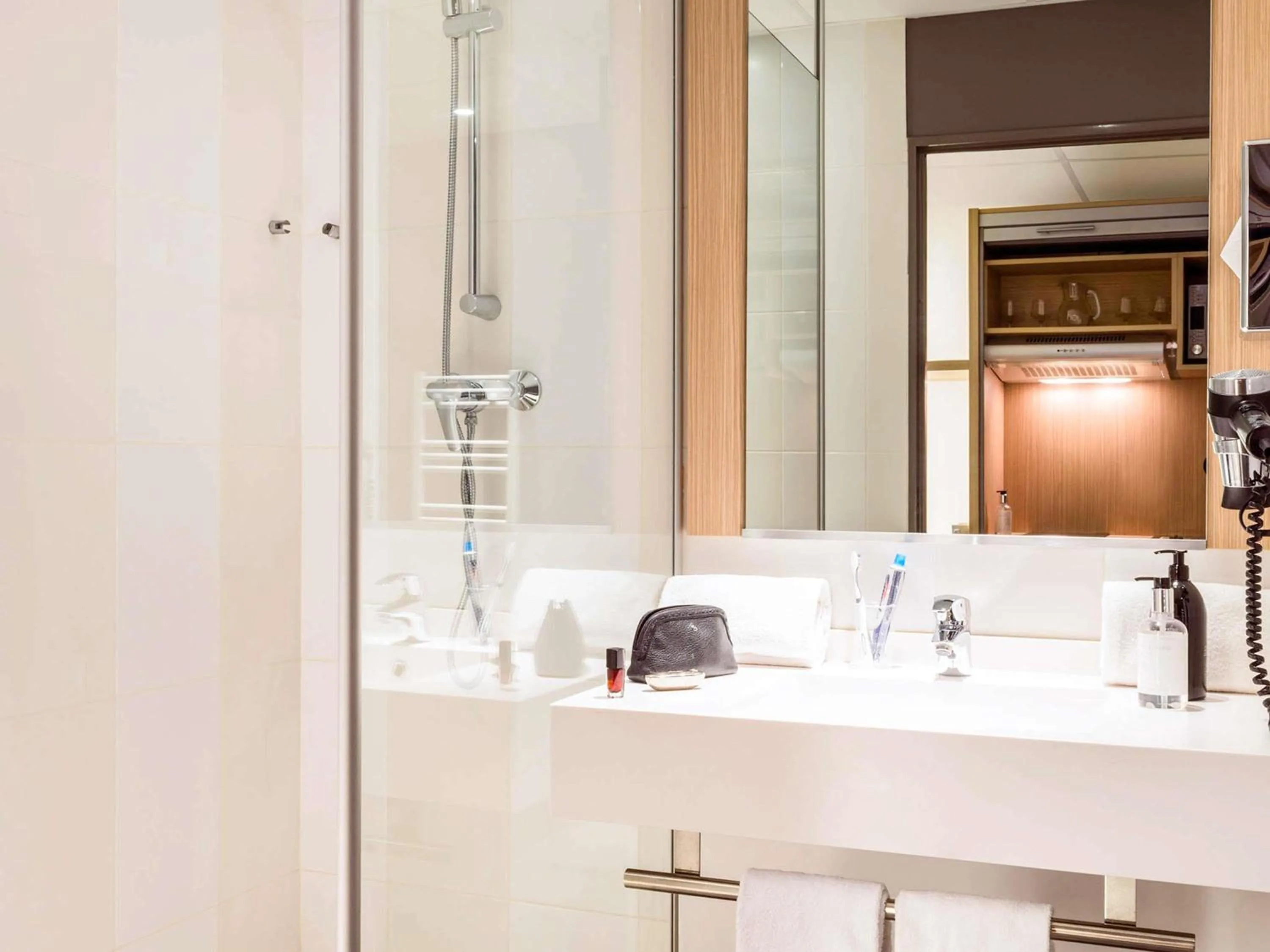 Bedroom in Aparthotel Adagio Paris Malakoff Chatillon