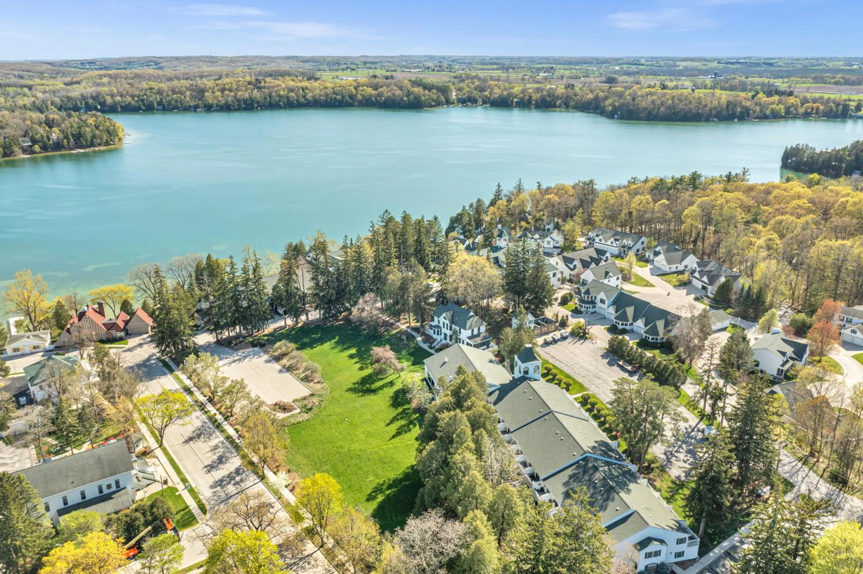 Property building in Victorian Inn Elkhart Lake