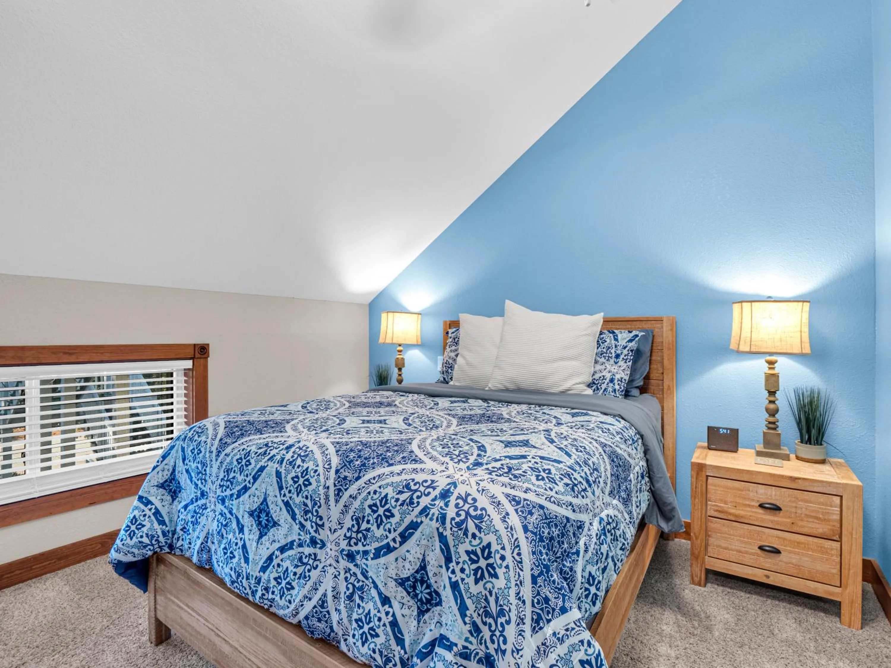 Bed in Victorian Inn Elkhart Lake