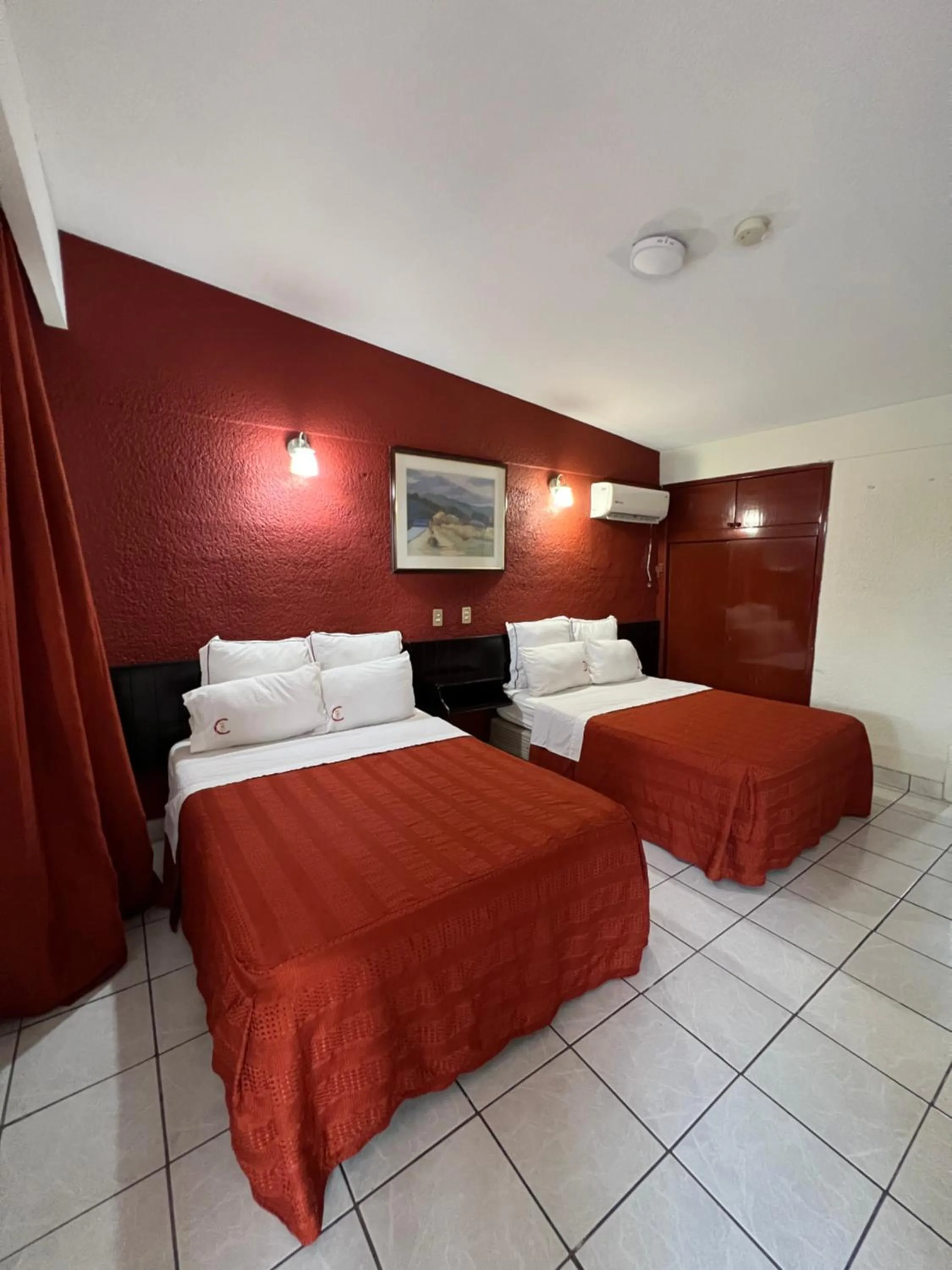 Bed in Hotel La Quinta Posada Real