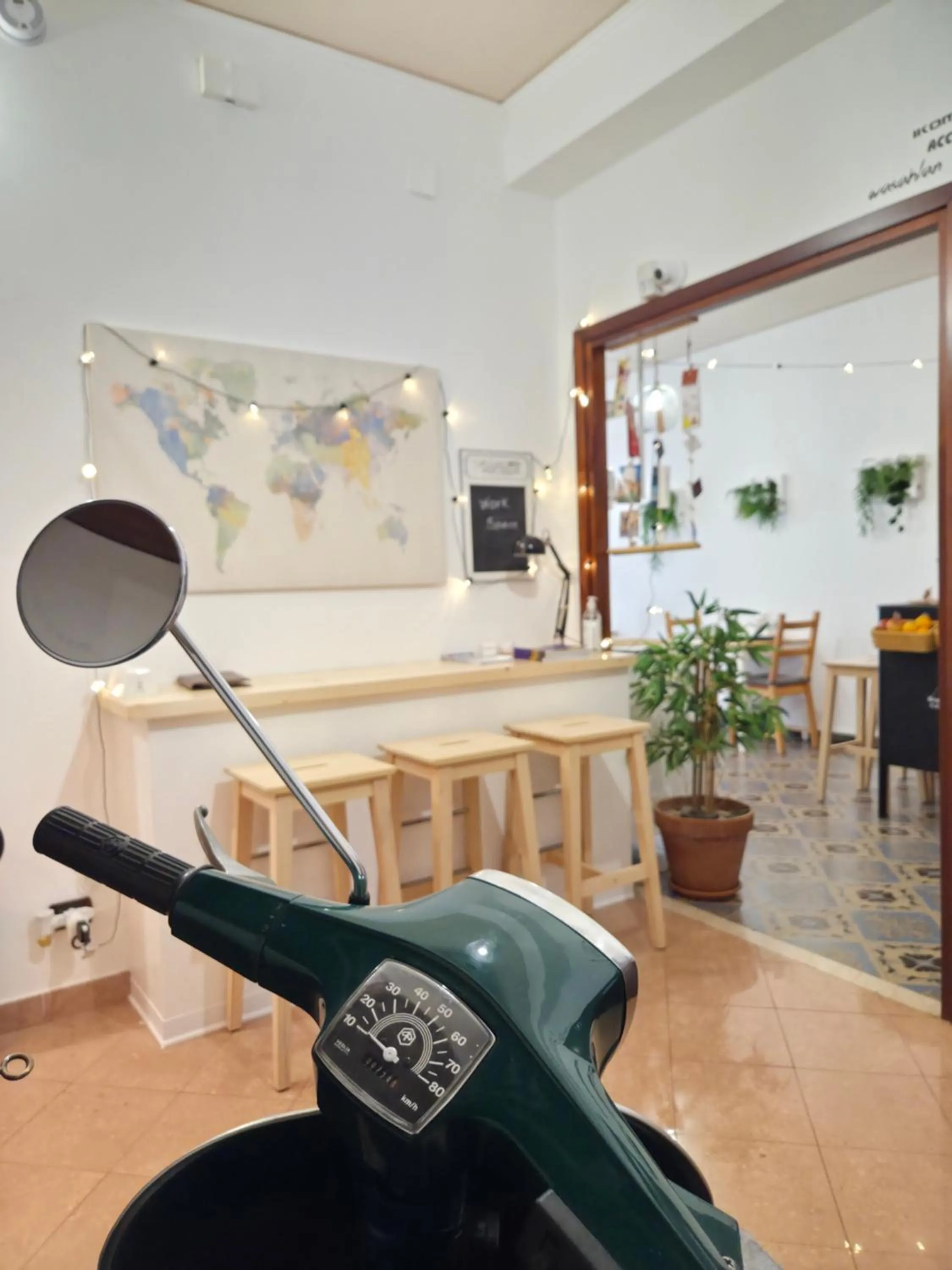 Decorative detail in Baronetto B&B