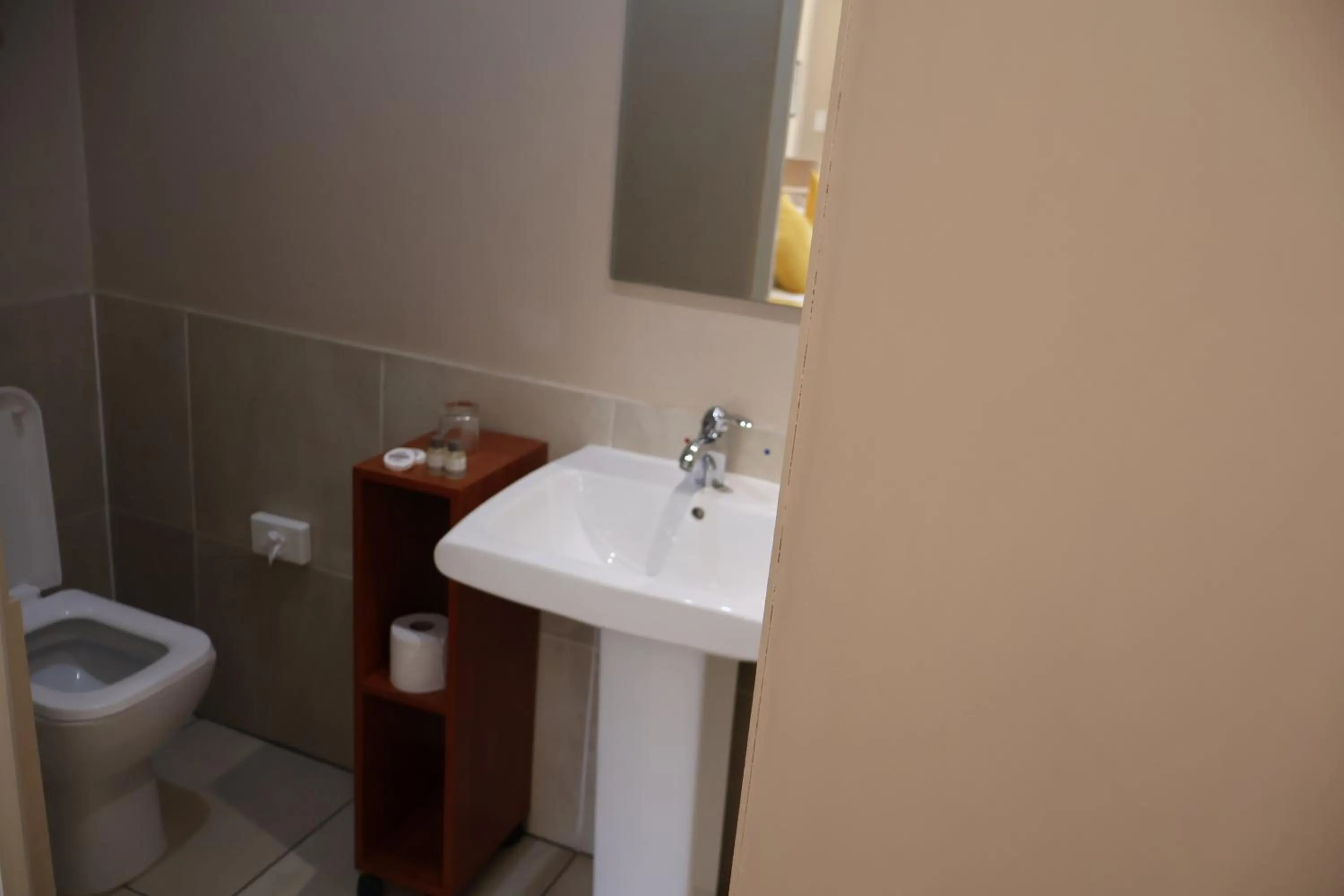 Bathroom in Lakeview Boutique Hotel & Conference Center