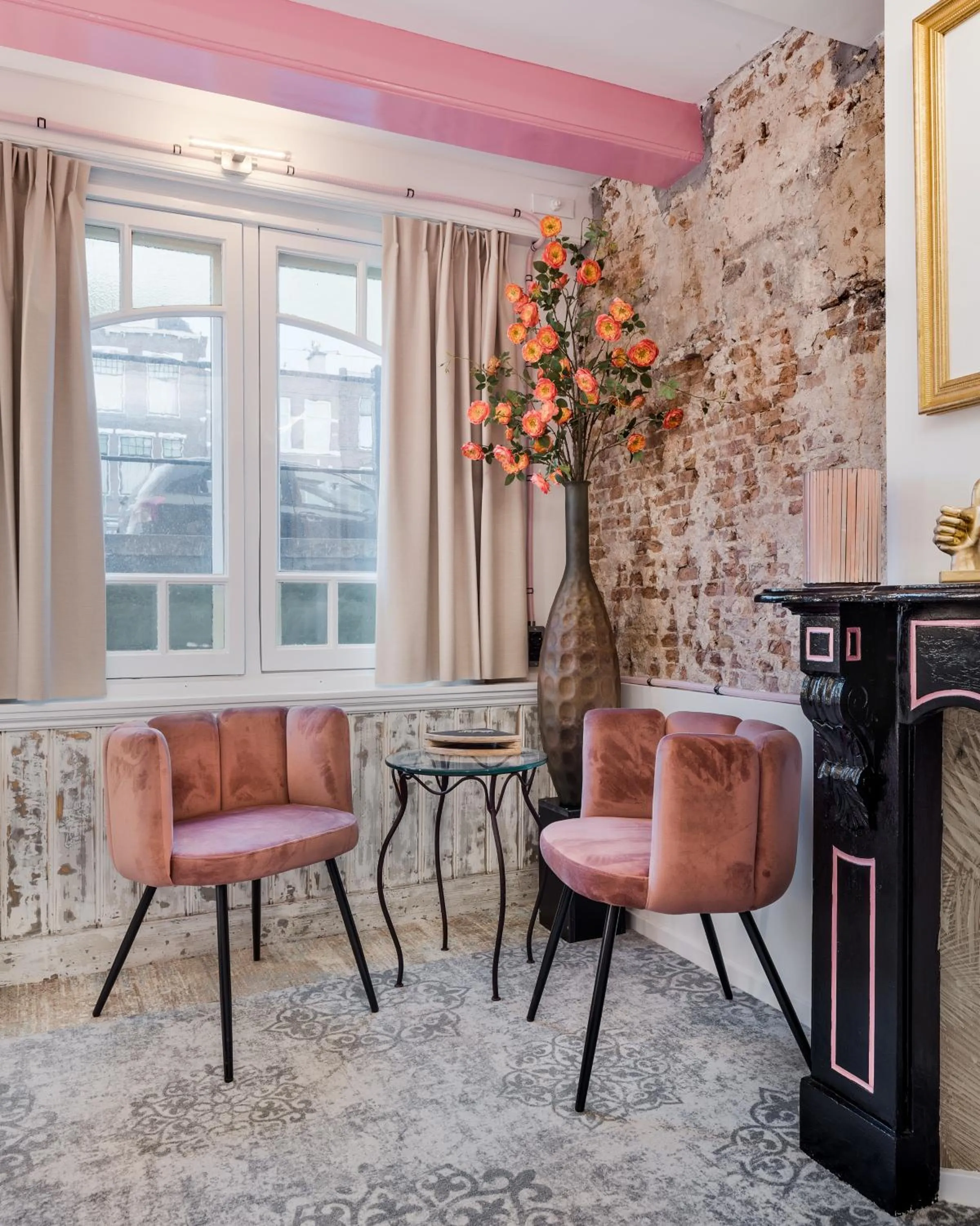 Seating Area in Kingkool The Hague City Hostel