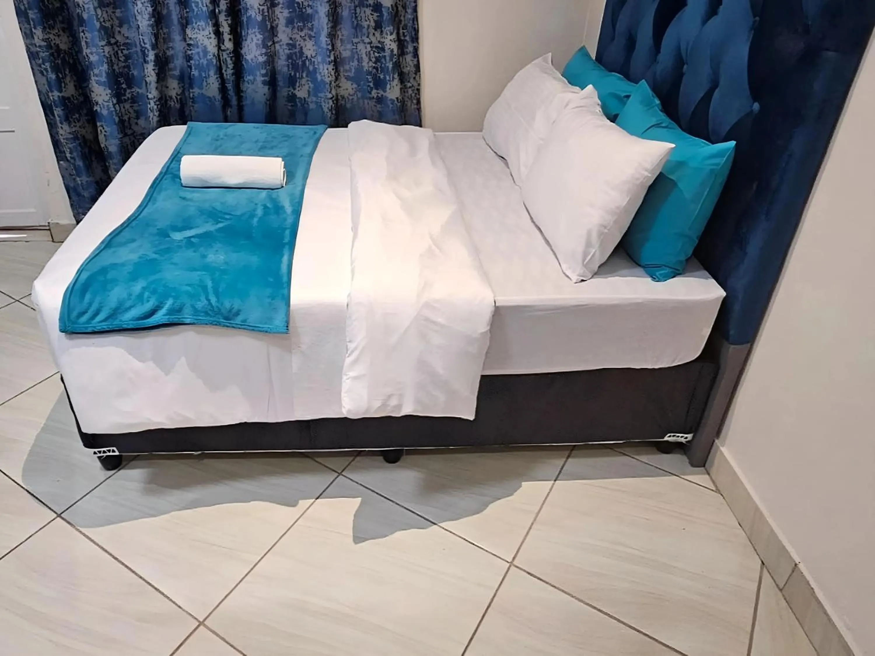 Bed in Goshen Lodge Spencer