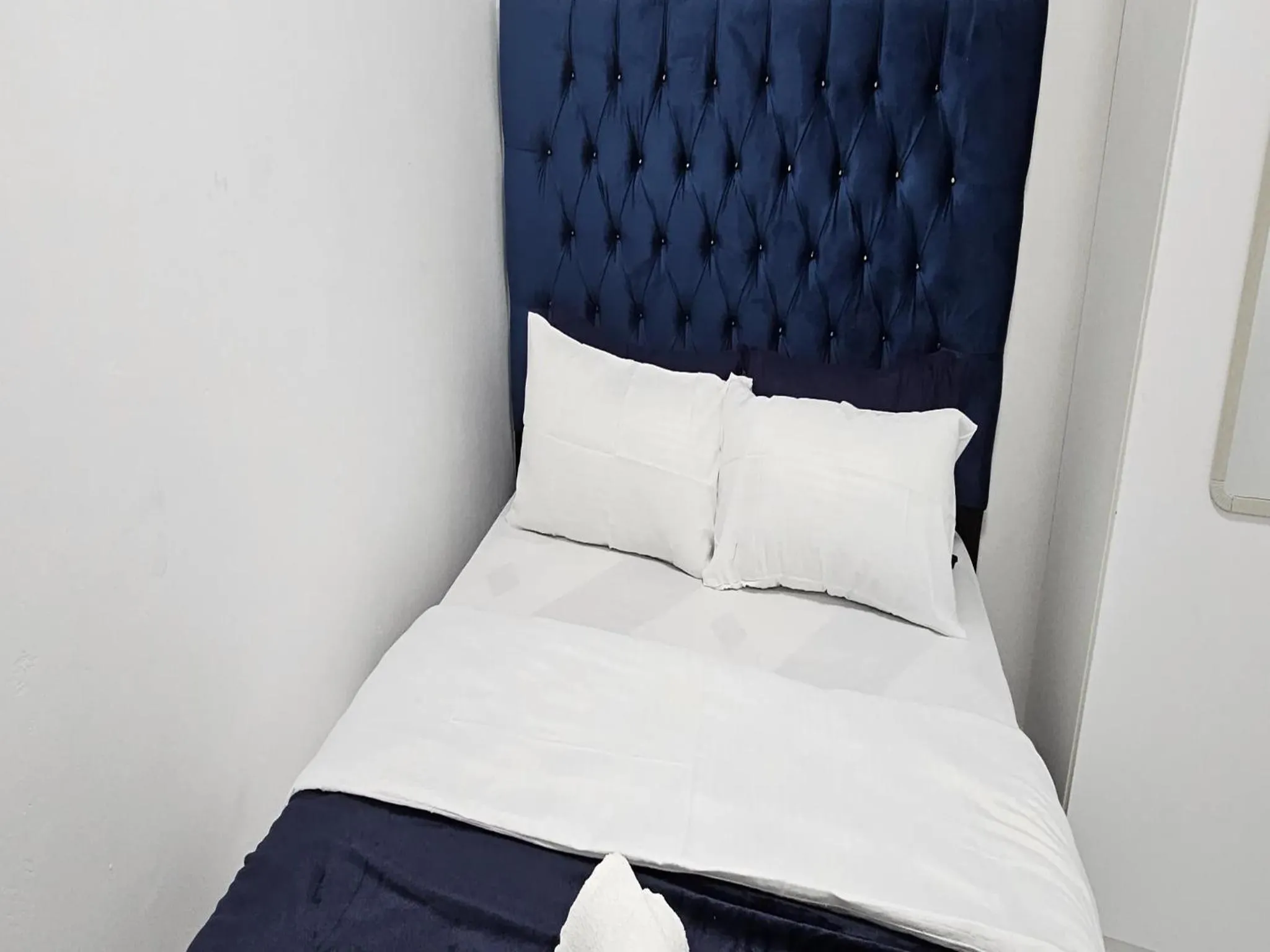 Bed in Goshen Lodge Spencer