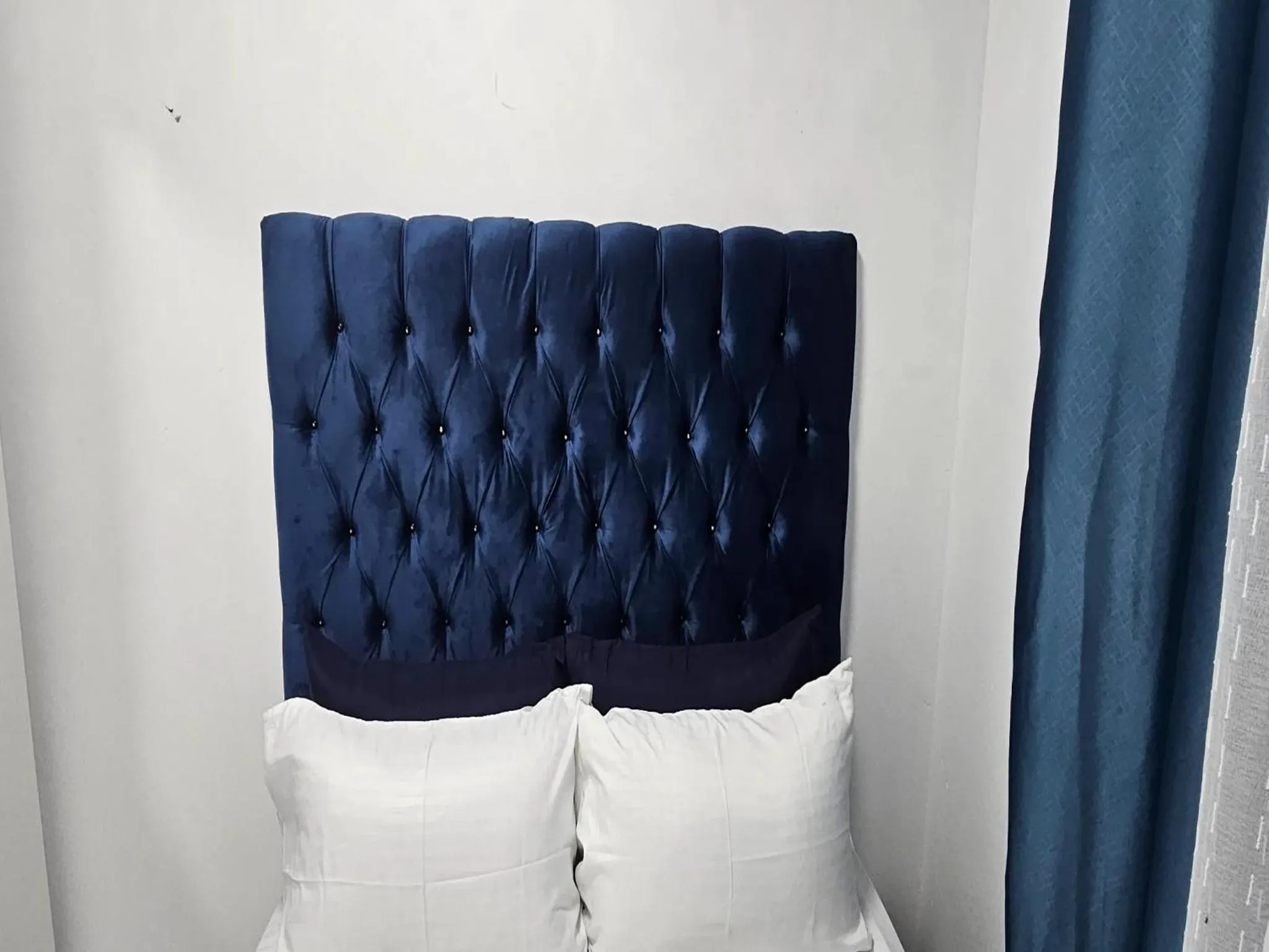 Bed in Goshen Lodge Spencer