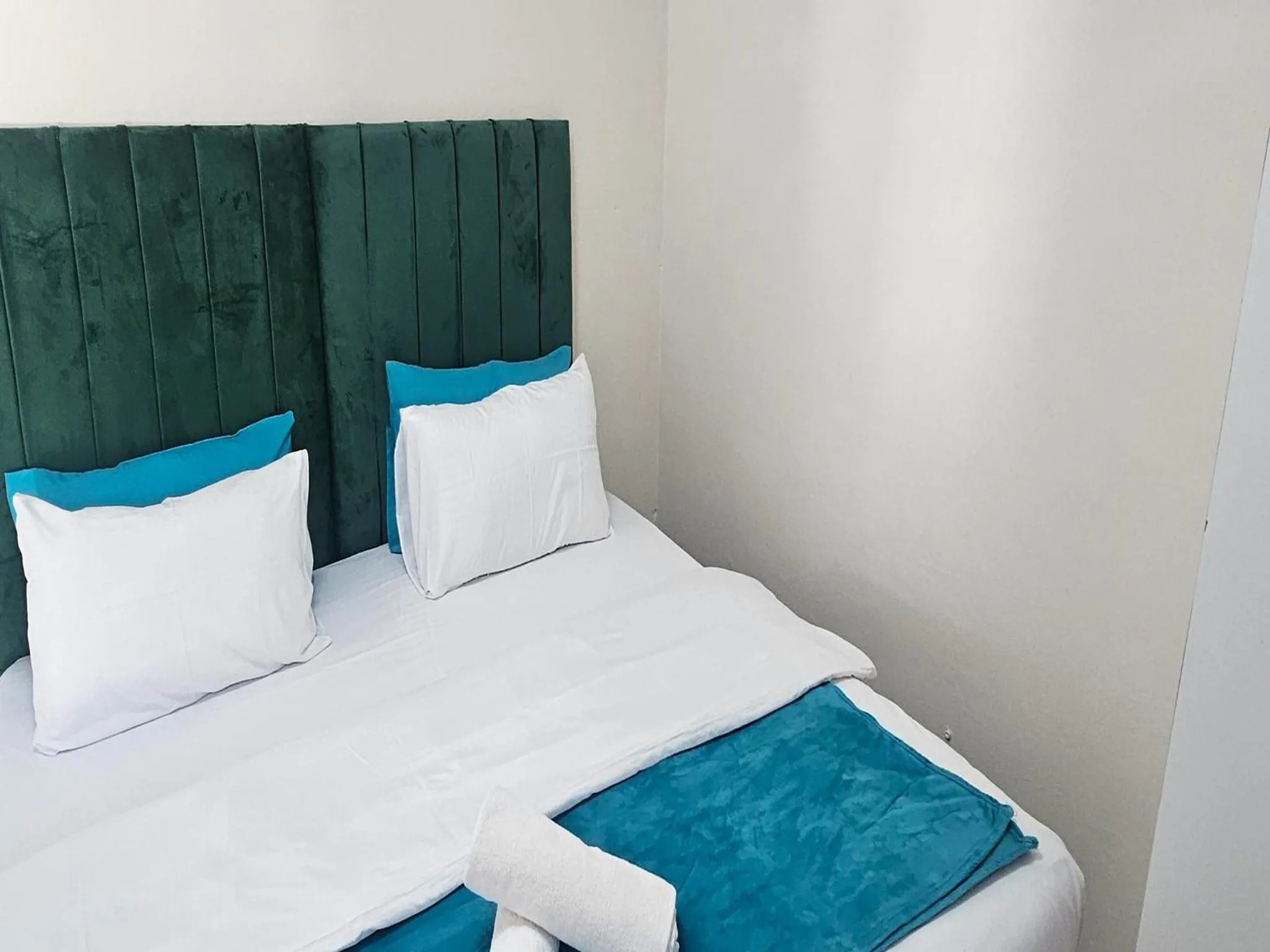 Bed in Goshen Lodge Spencer