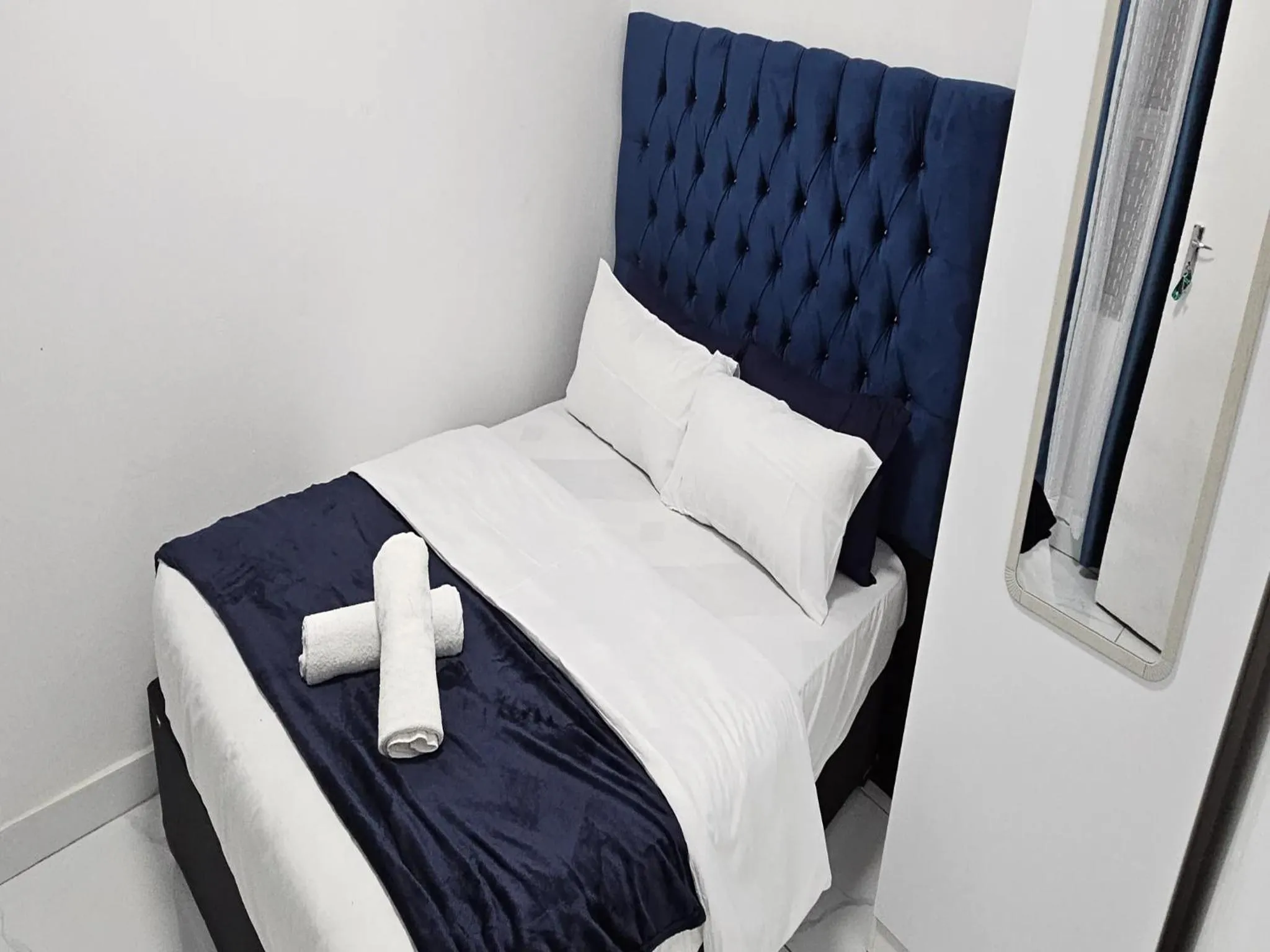 Bed in Goshen Lodge Spencer