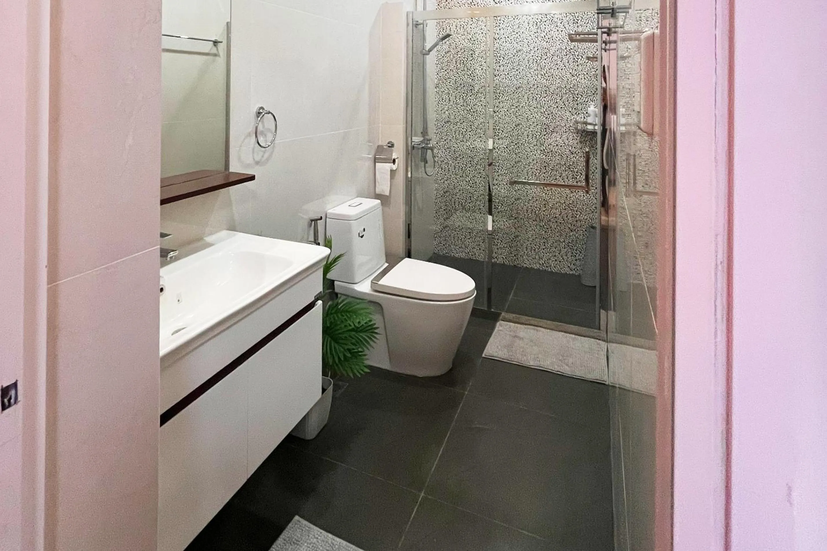 Toilet in Torres Farm Resort powered by Cocotel