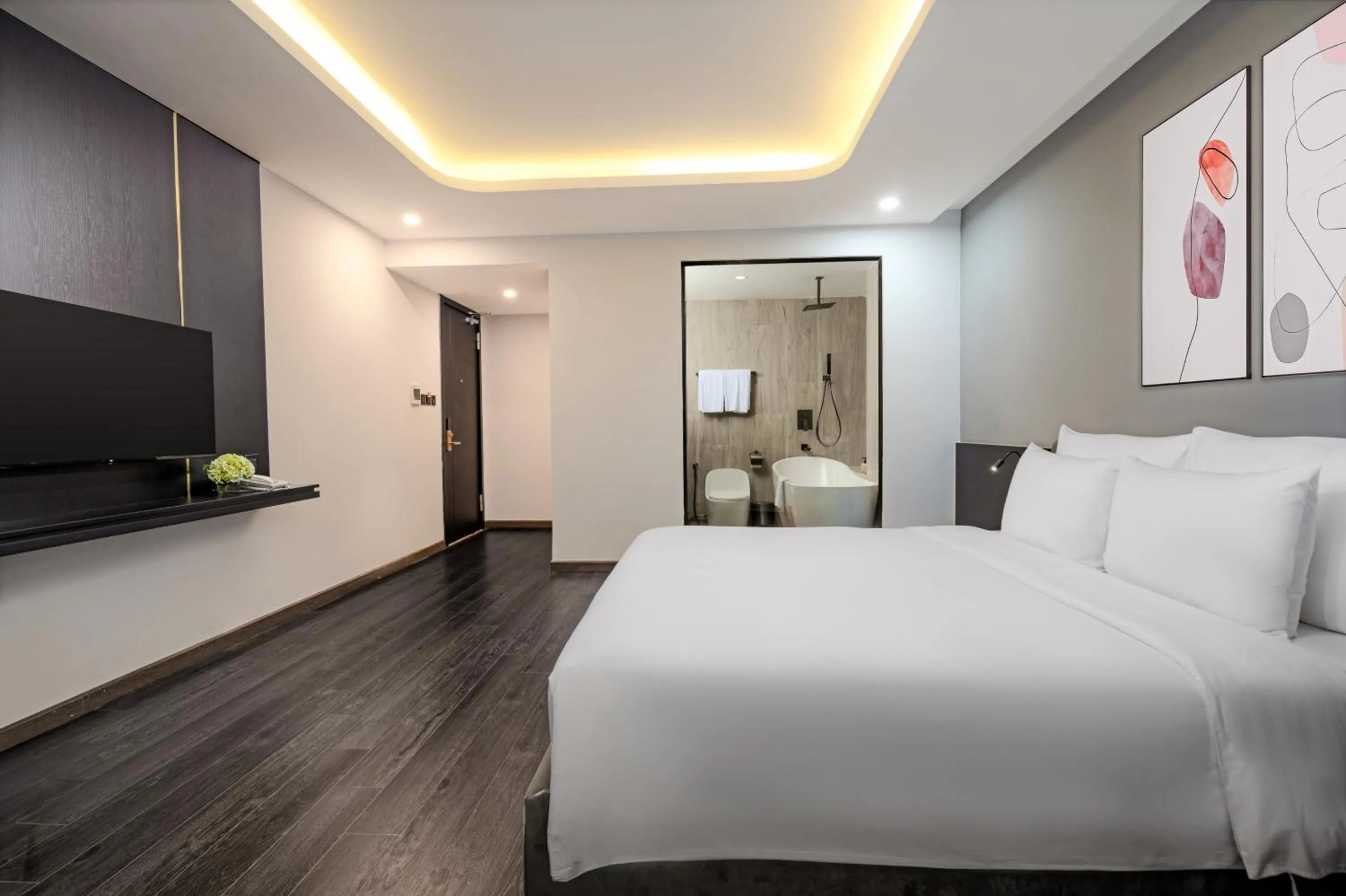 Bed in Mercy Emerald Hotel